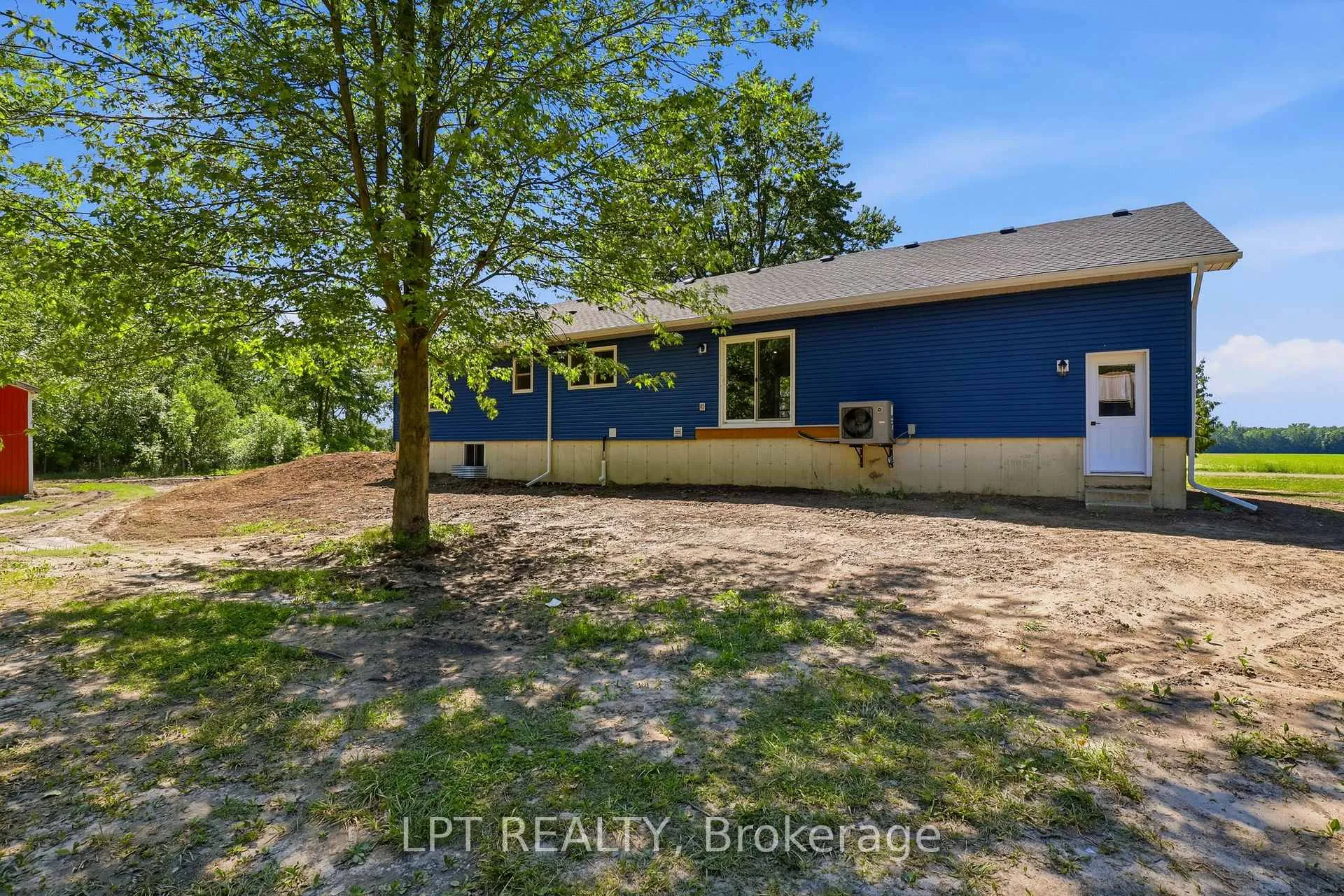 Photo 41 of 2523 Trillium Drive, Southwest Middlesex, Rural Southwest Middlesex — HOMEH