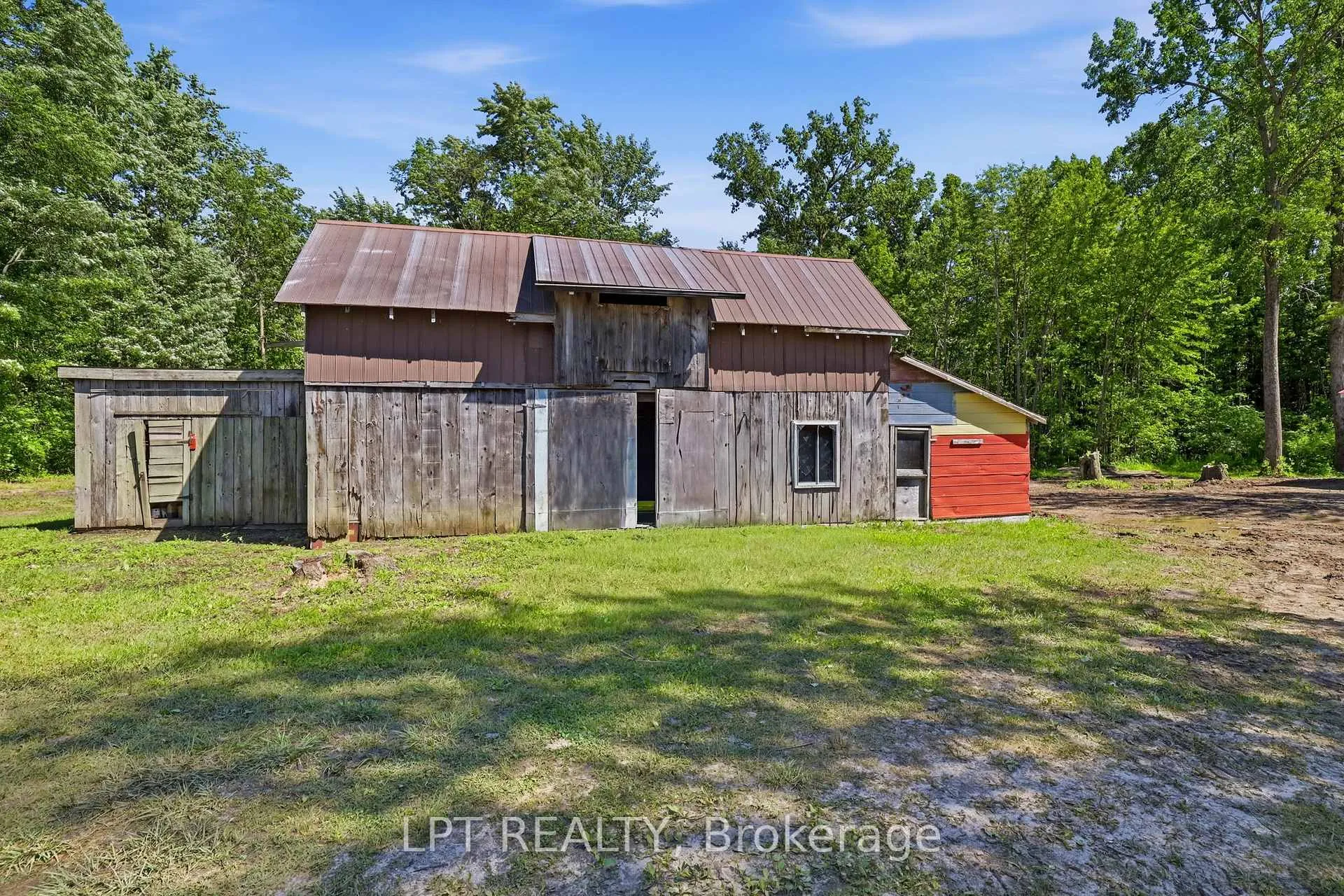 Photo 43 of 2523 Trillium Drive, Southwest Middlesex, Rural Southwest Middlesex — HOMEH