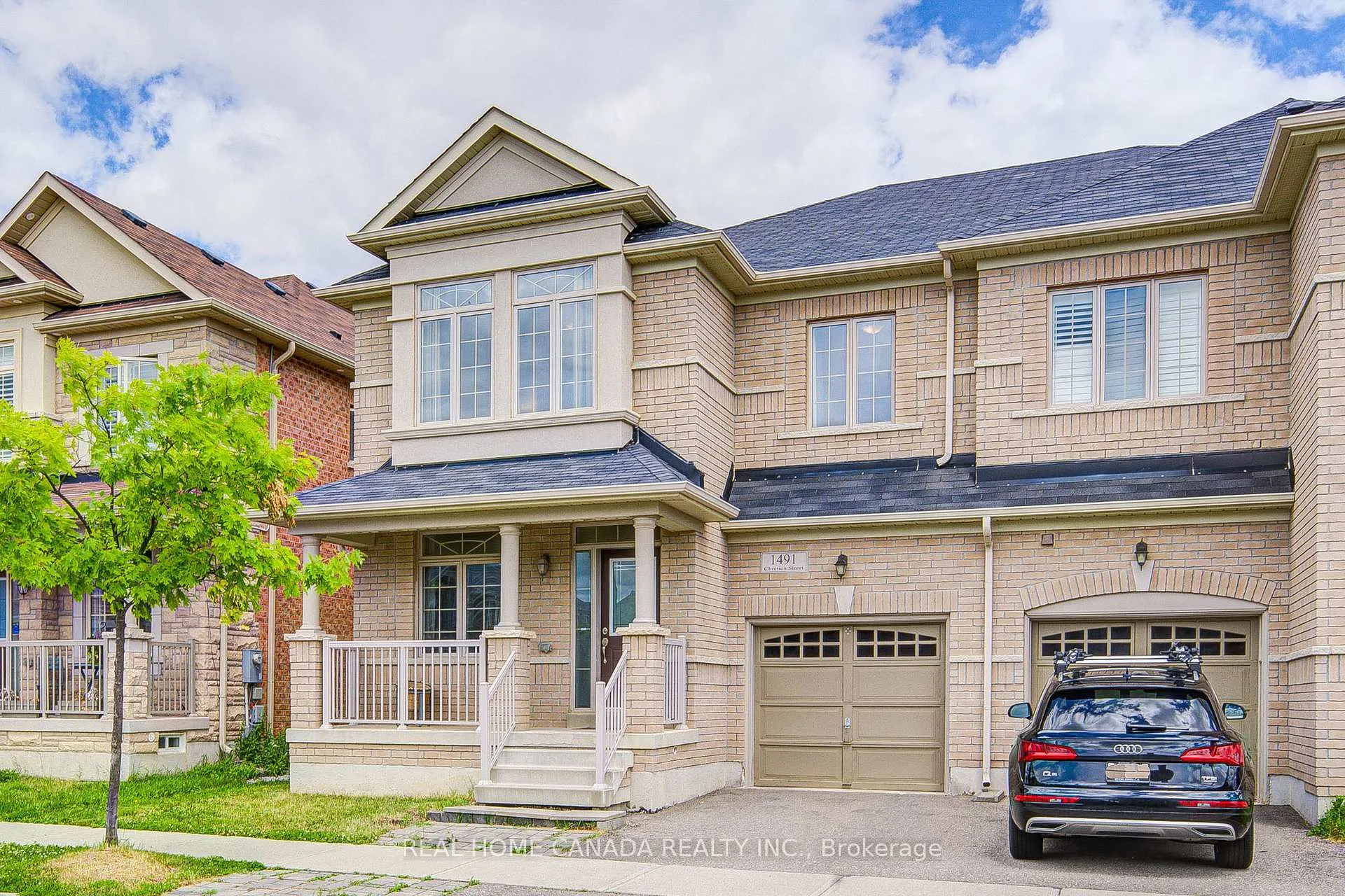Photo 1 of 1491 Chretien Street, Milton, Ford — HOMEH
