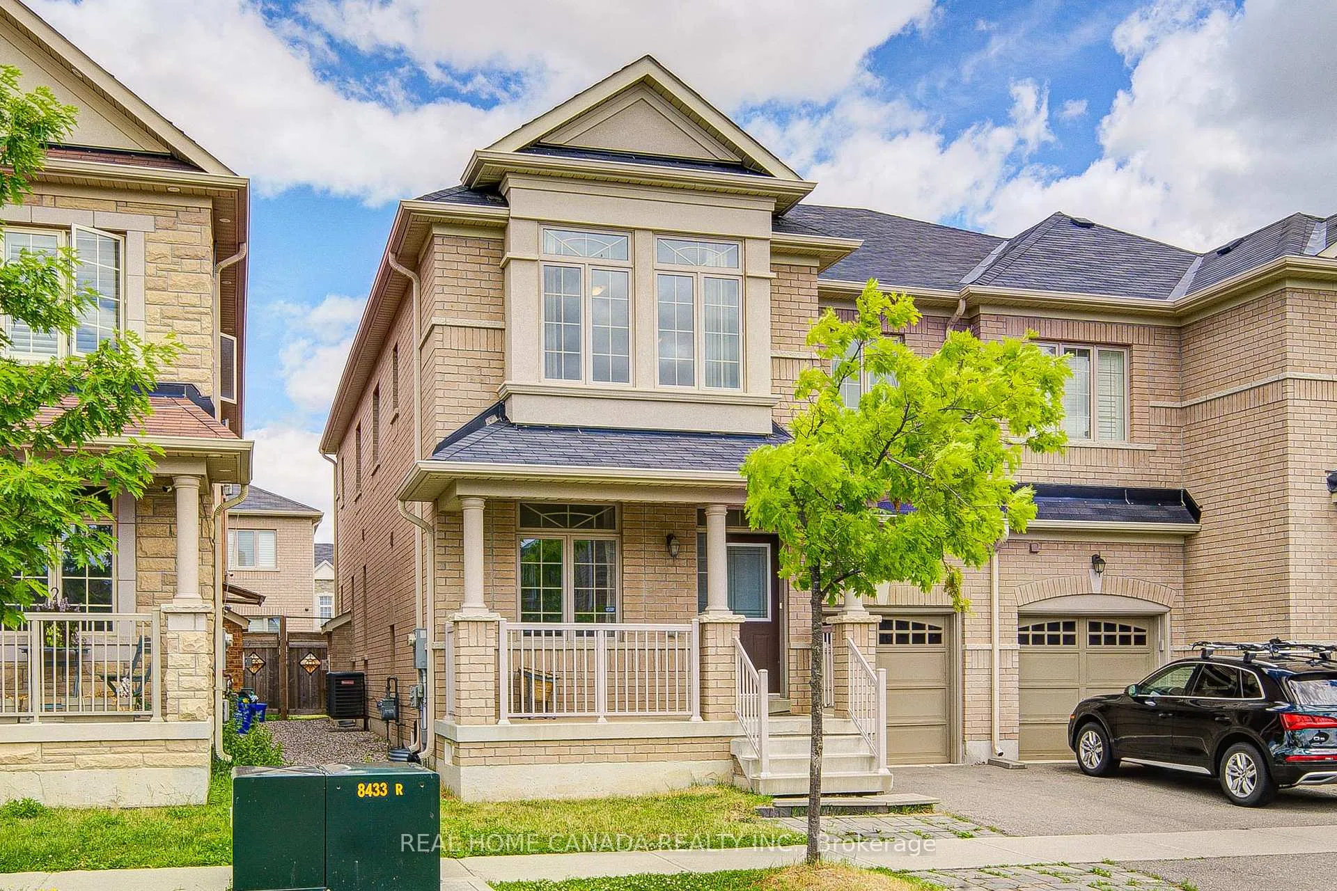 Photo 3 of 1491 Chretien Street, Milton, Ford — HOMEH