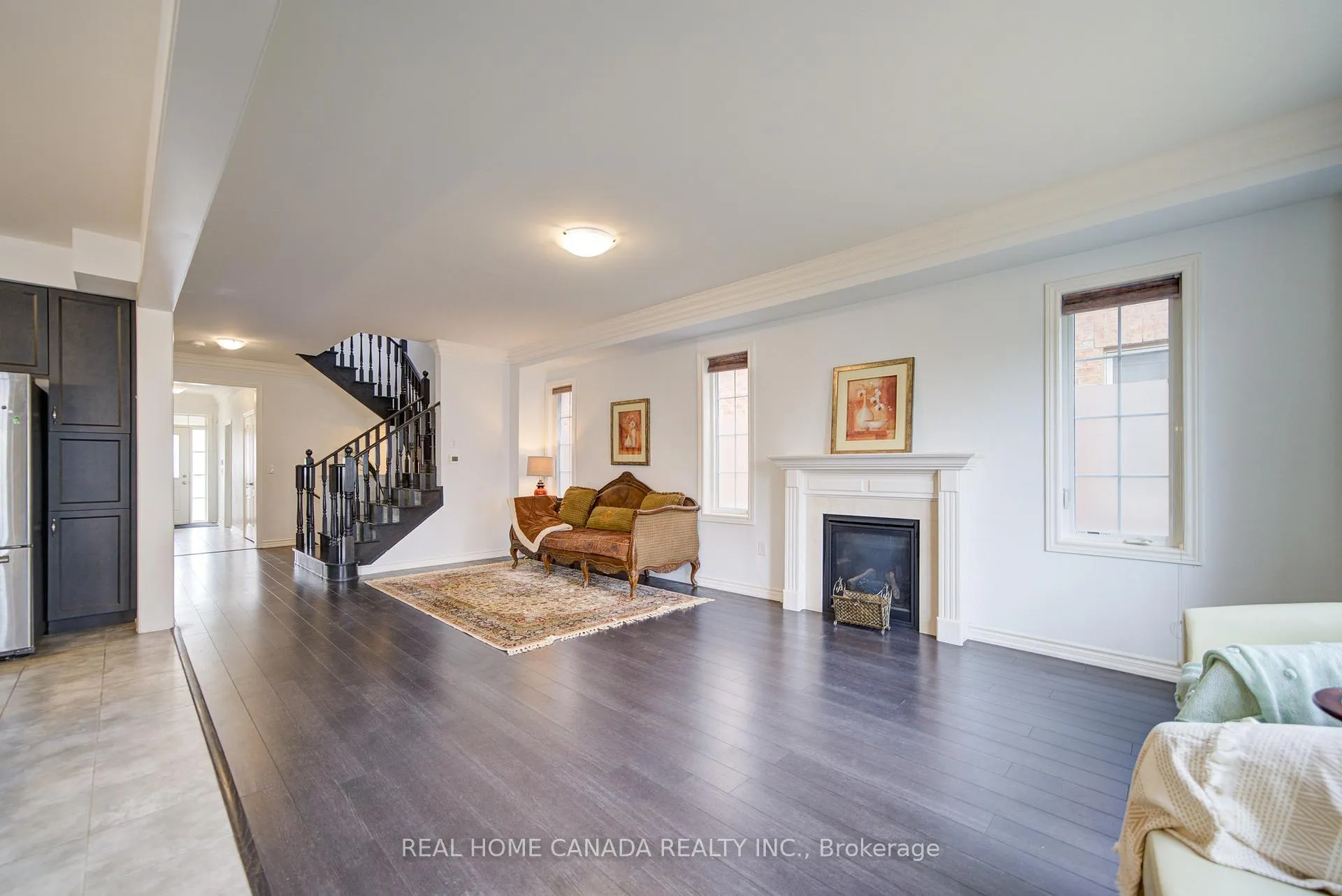 Photo 8 of 1491 Chretien Street, Milton, Ford — HOMEH