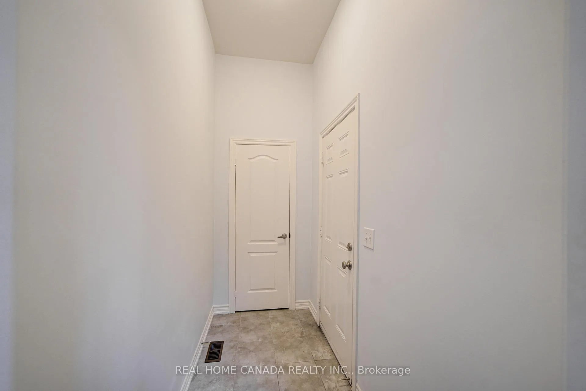Photo 23 of 1491 Chretien Street, Milton, Ford — HOMEH