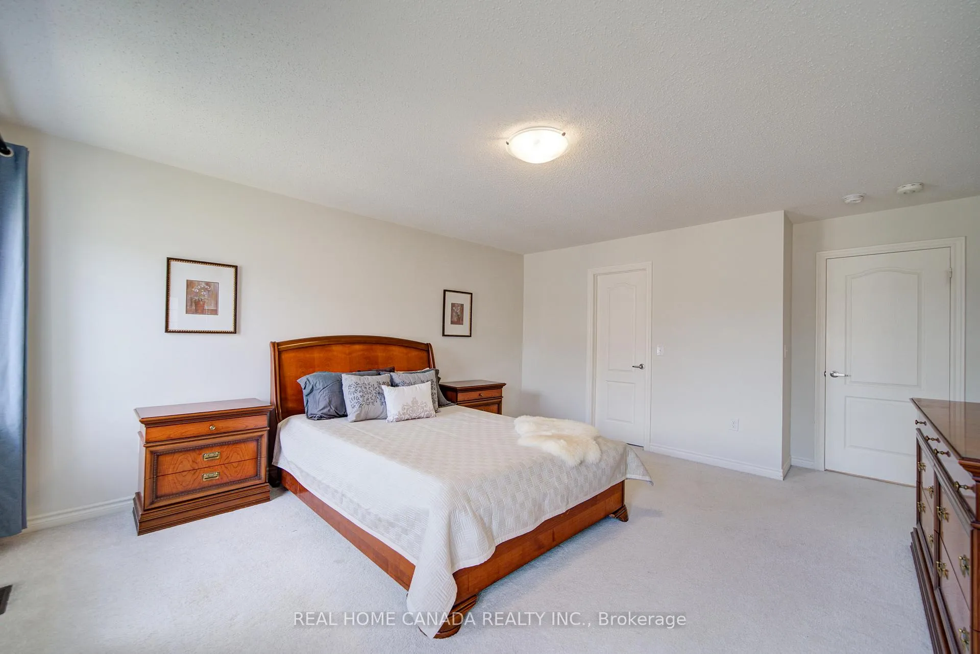 Photo 28 of 1491 Chretien Street, Milton, Ford — HOMEH