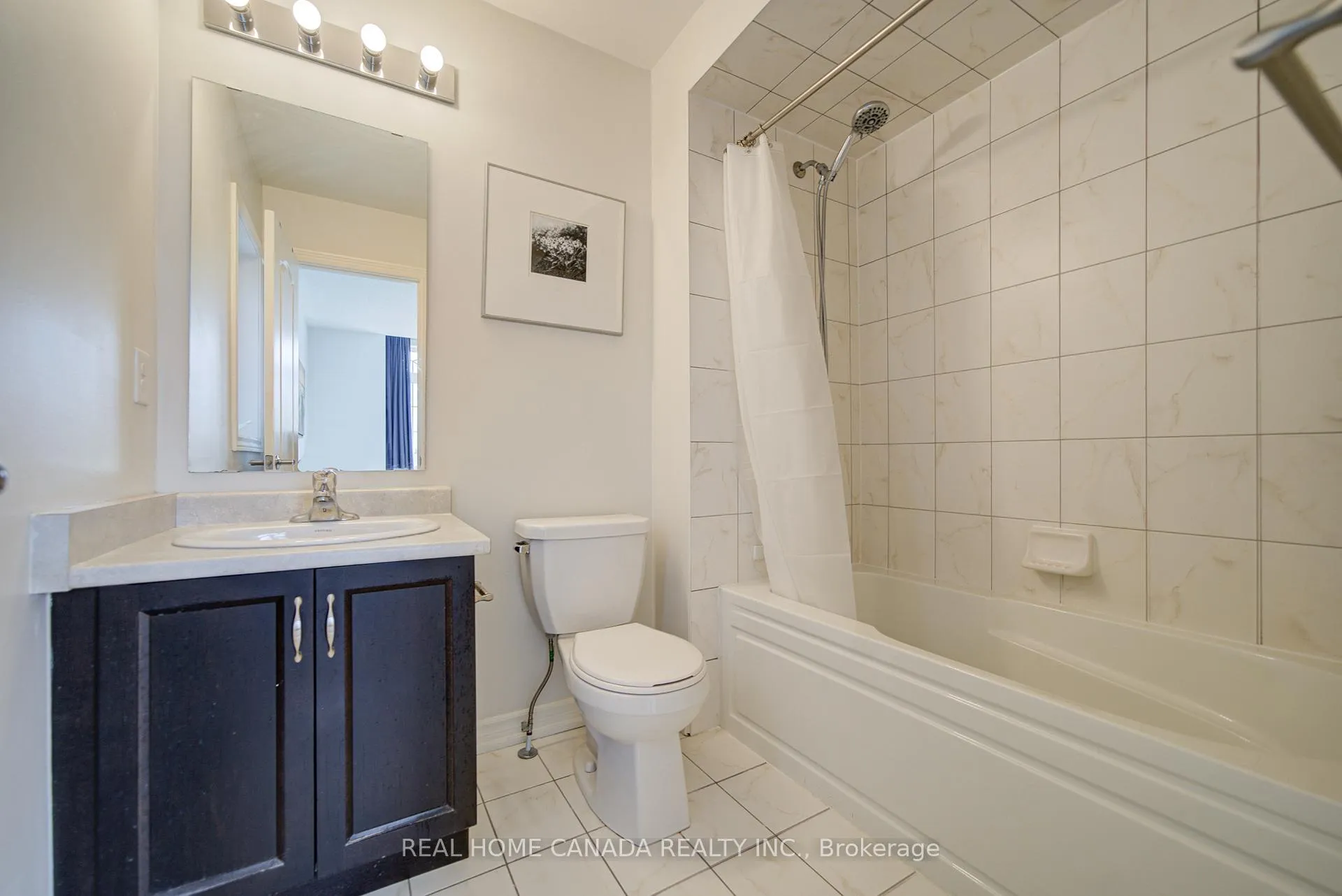 Photo 37 of 1491 Chretien Street, Milton, Ford — HOMEH