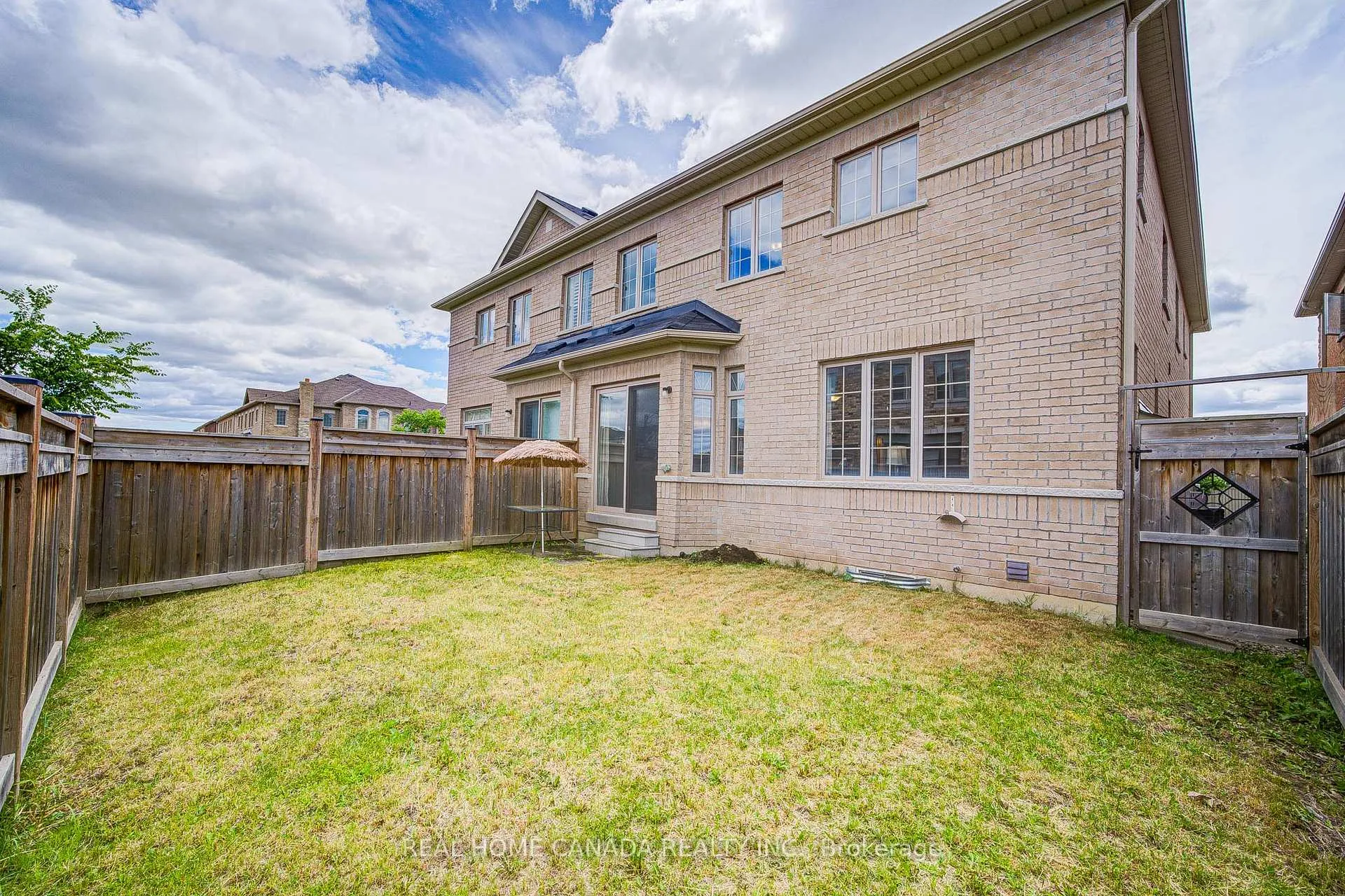 Photo 46 of 1491 Chretien Street, Milton, Ford — HOMEH