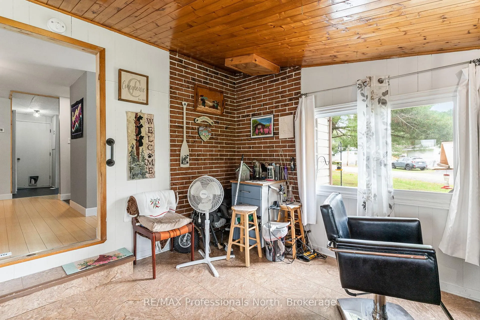 Photo 9 of 1077 Eighth Lane, Minden Hills, Lutterworth — HOMEH
