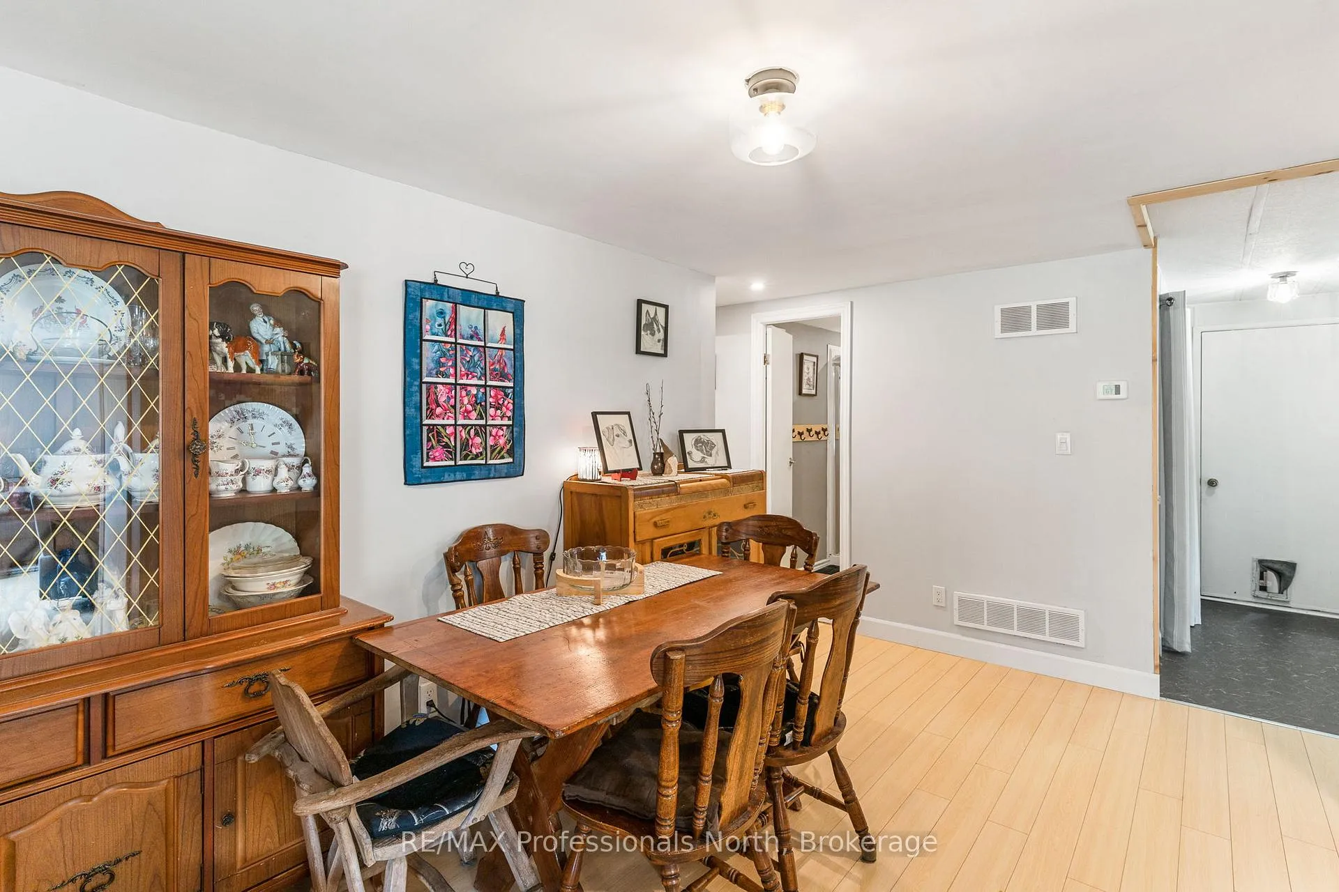 Photo 11 of 1077 Eighth Lane, Minden Hills, Lutterworth — HOMEH
