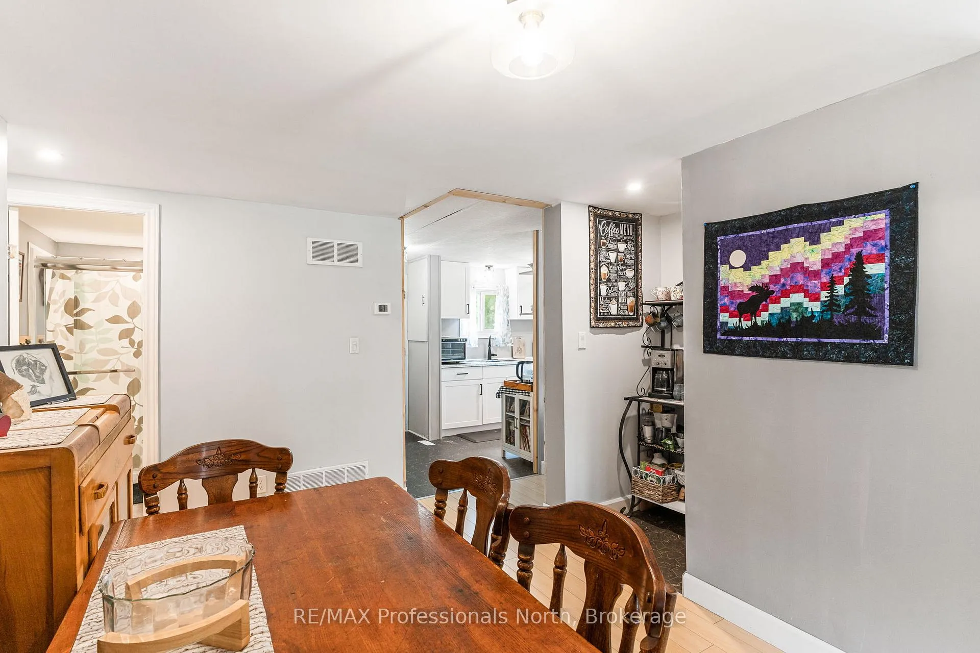Photo 12 of 1077 Eighth Lane, Minden Hills, Lutterworth — HOMEH