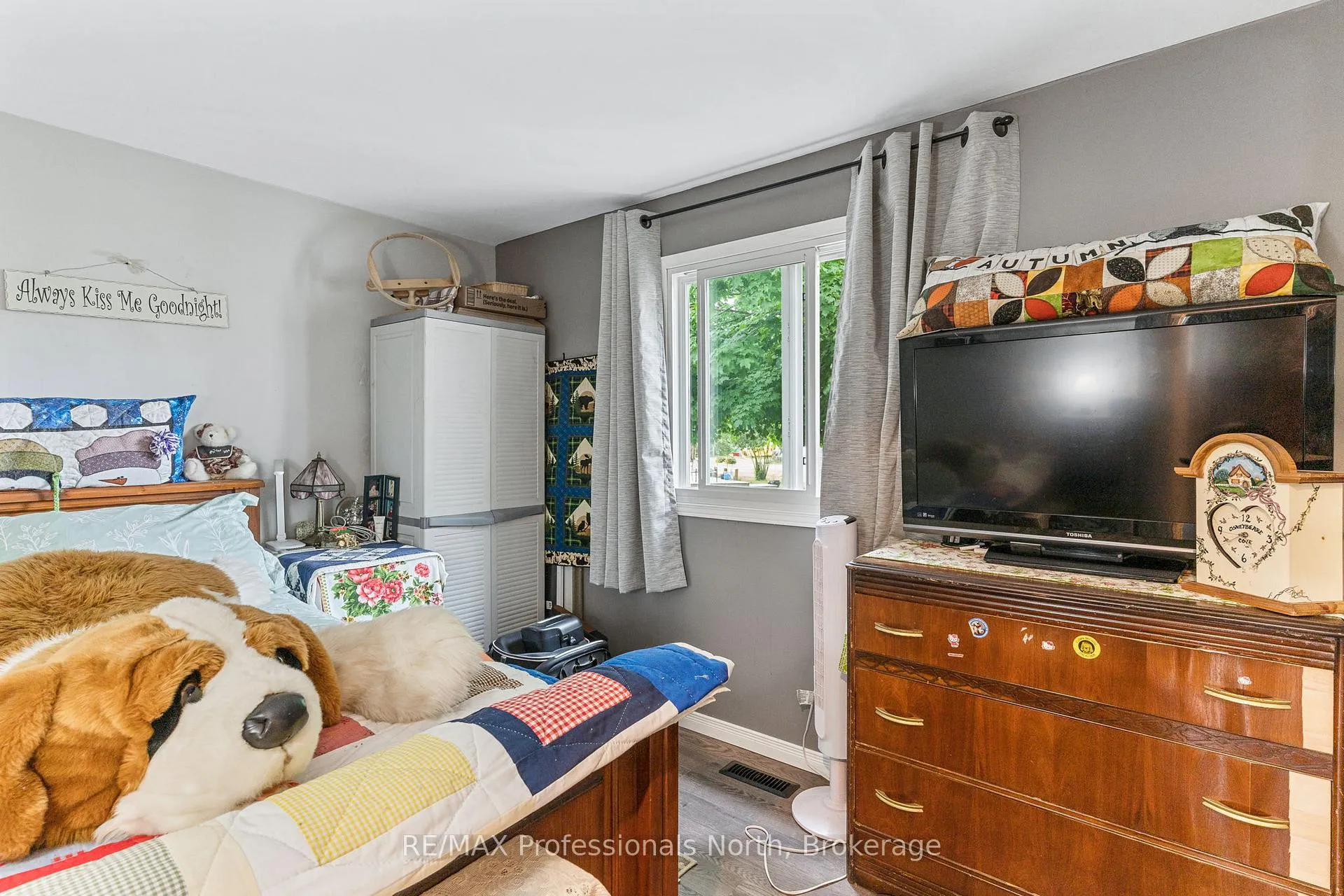 Photo 31 of 1077 Eighth Lane, Minden Hills, Lutterworth — HOMEH