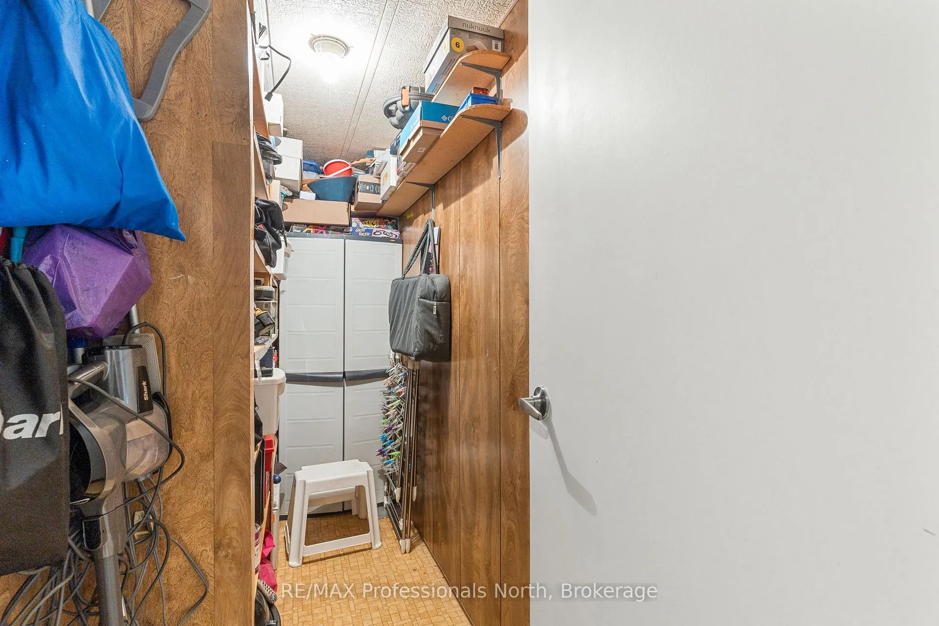 Photo 33 of 1077 Eighth Lane, Minden Hills, Lutterworth — HOMEH