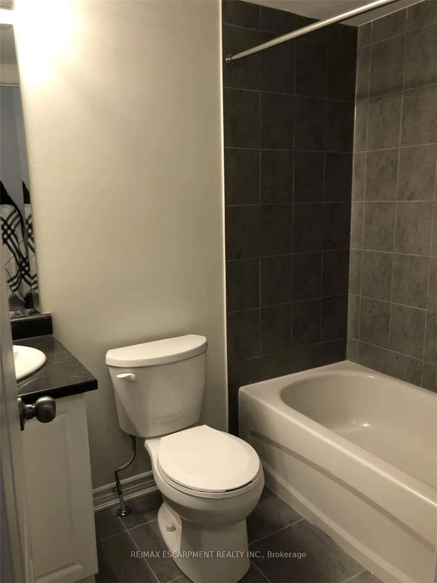 Photo 7 of Unit 78, 383 Dundas Street E, Hamilton, Waterdown — HOMEH