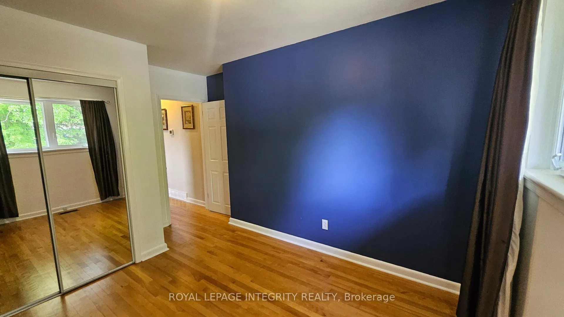 Photo 14 of 1764 Gage Crescent, Ottawa, Bel Air Heights — HOMEH