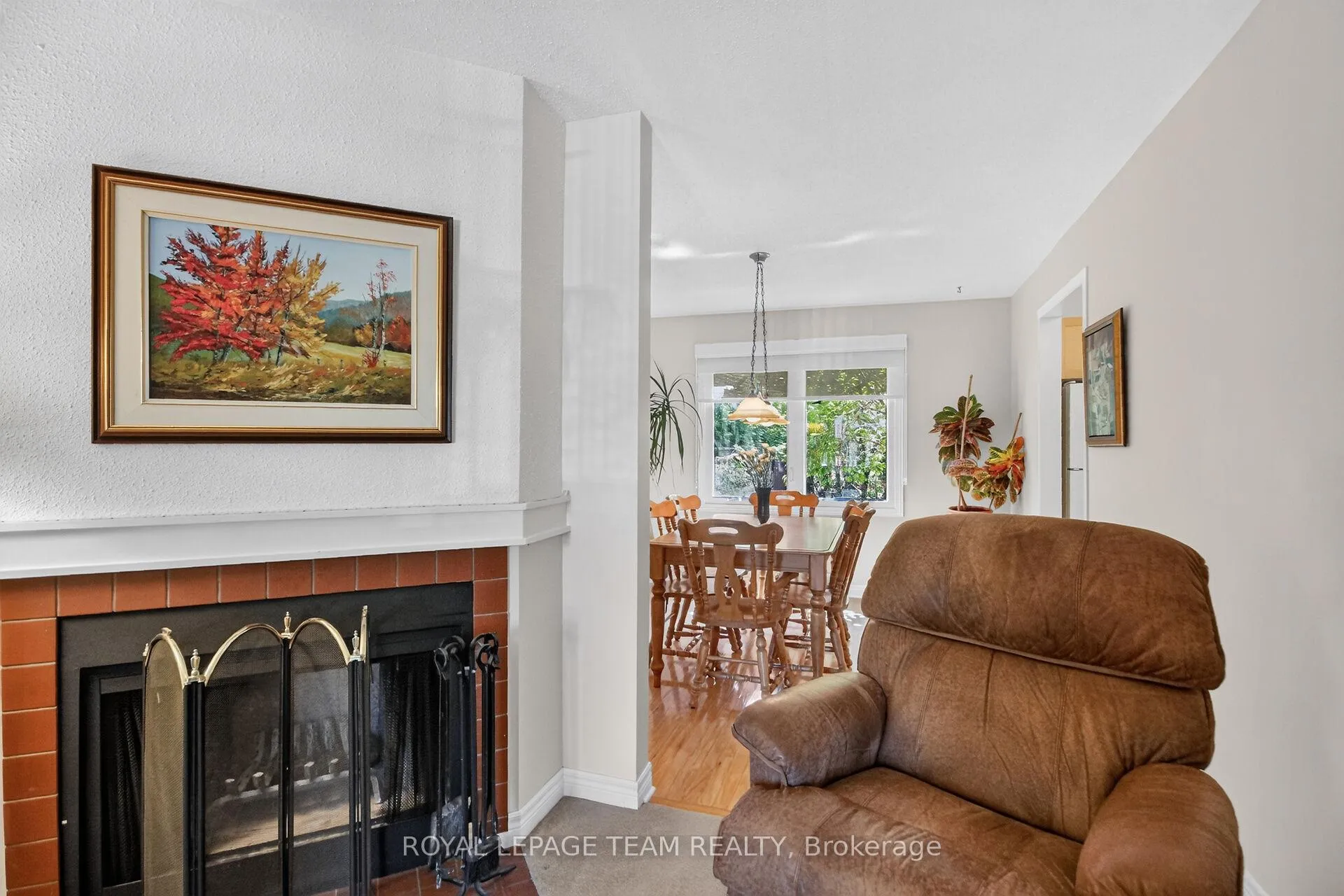 Photo 6 of 3 Haywood Crescent, Ottawa, Kanata - Katimavik — HOMEH
