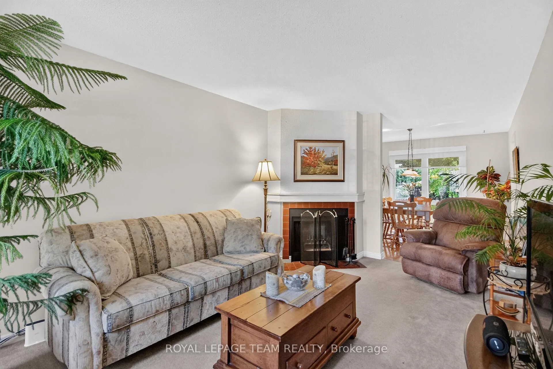 Photo 8 of 3 Haywood Crescent, Ottawa, Kanata - Katimavik — HOMEH