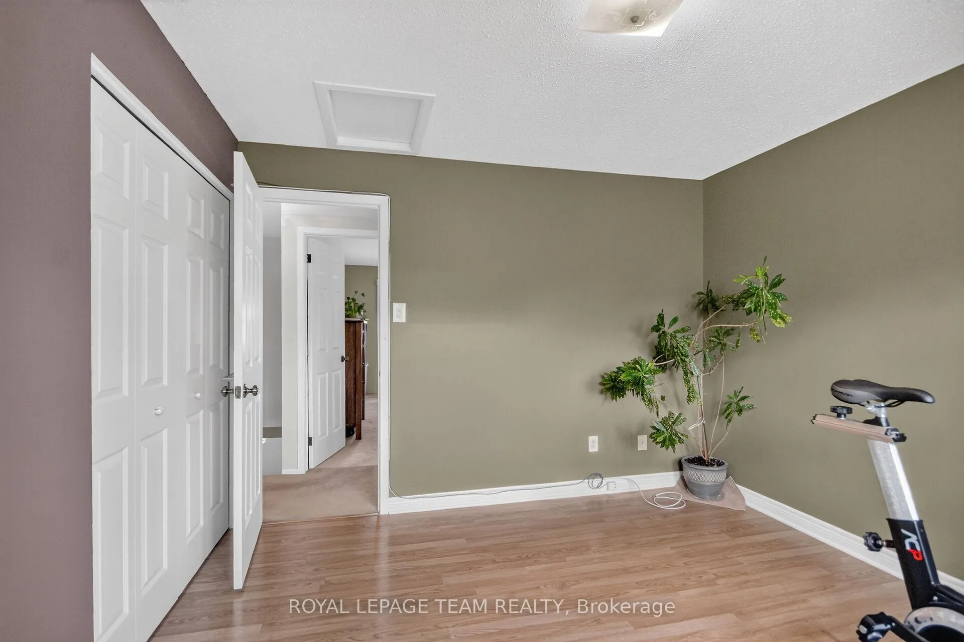 Photo 22 of 3 Haywood Crescent, Ottawa, Kanata - Katimavik — HOMEH