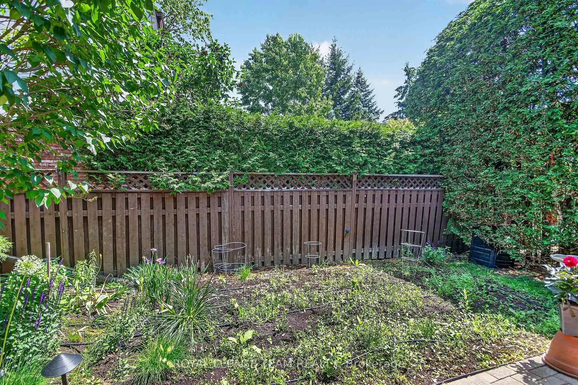 Photo 35 of 3 Haywood Crescent, Ottawa, Kanata - Katimavik — HOMEH