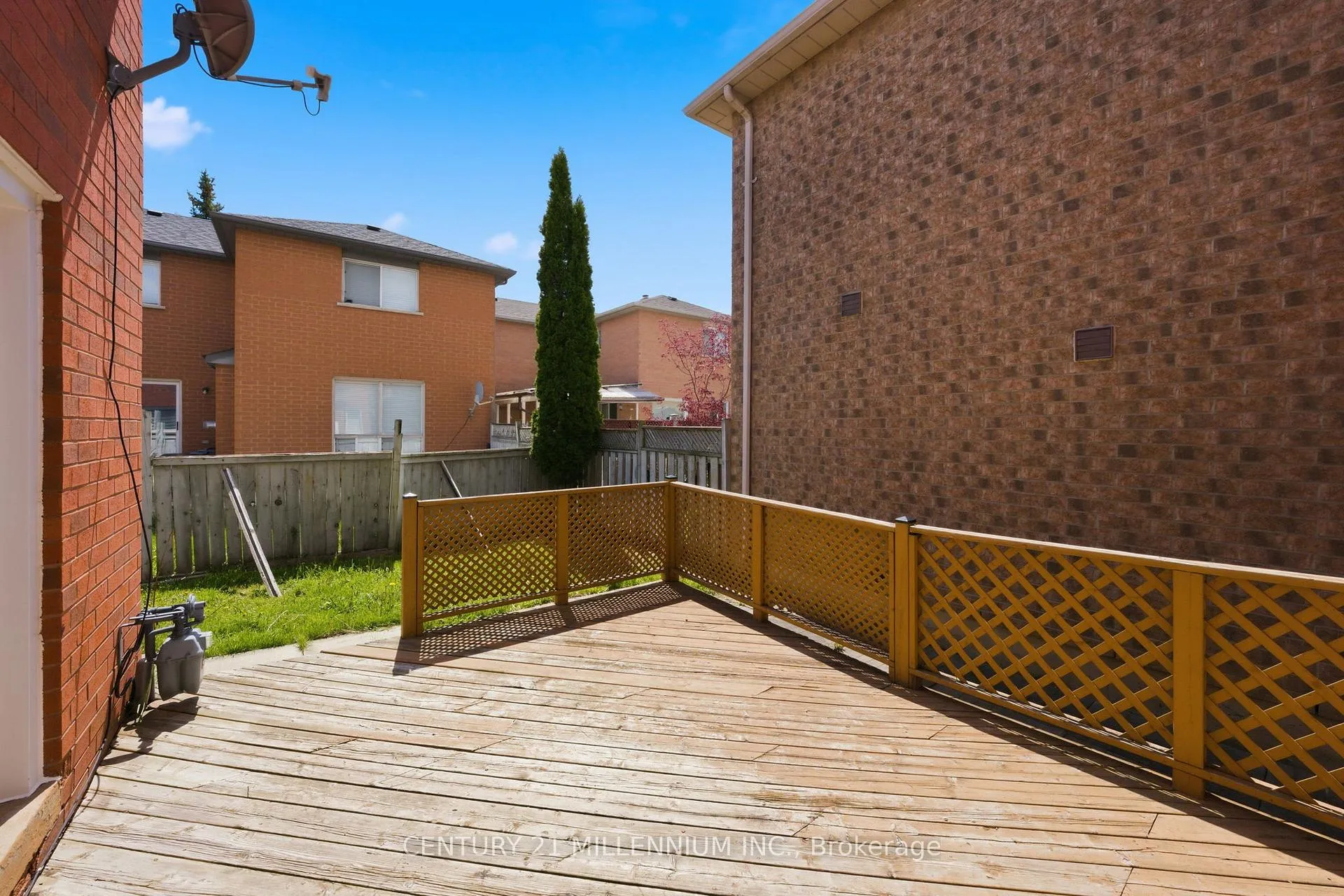 Photo 23 of 23 Elk Street, Brampton, Sandringham-Wellington — HOMEH