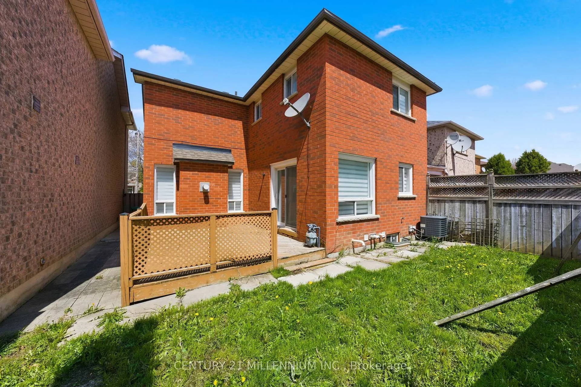 Photo 24 of 23 Elk Street, Brampton, Sandringham-Wellington — HOMEH
