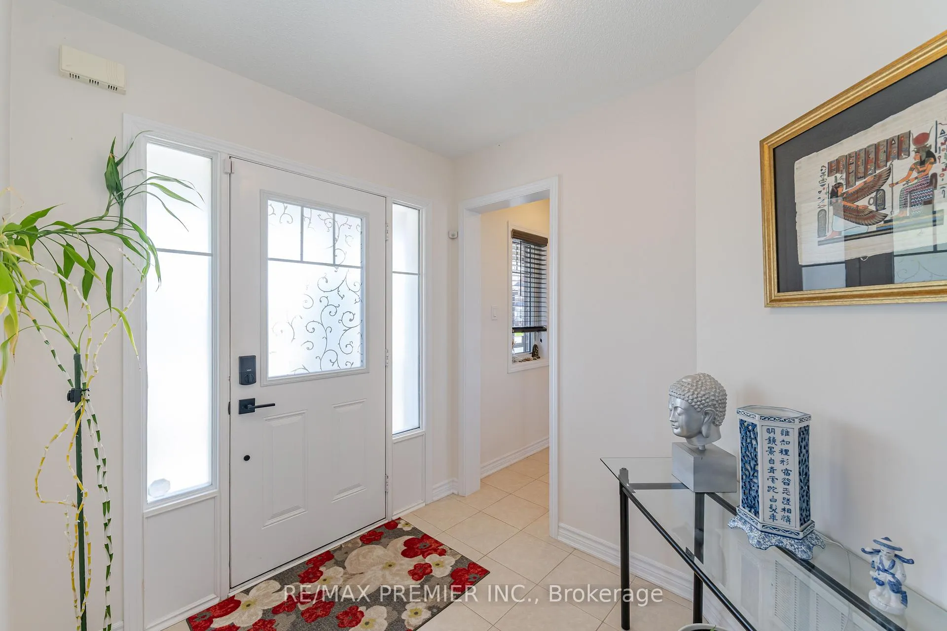 Photo 6 of 2 Tribune Drive, Brampton, Northwest Brampton — HOMEH