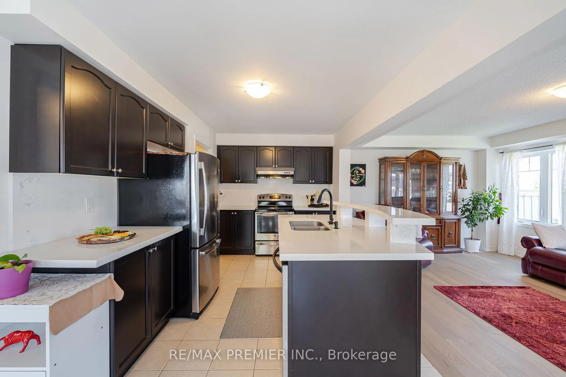 Photo 13 of 2 Tribune Drive, Brampton, Northwest Brampton — HOMEH