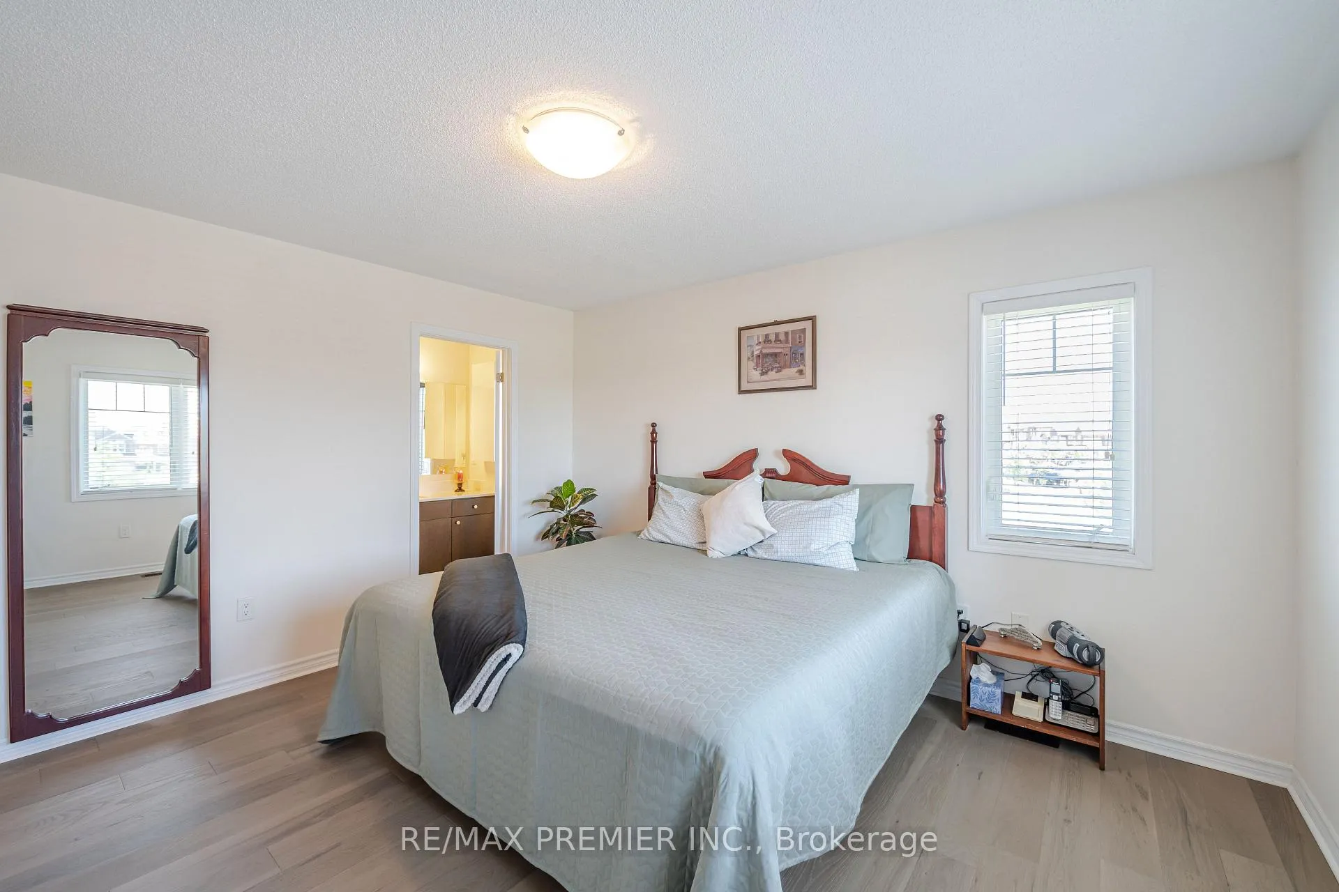 Photo 27 of 2 Tribune Drive, Brampton, Northwest Brampton — HOMEH