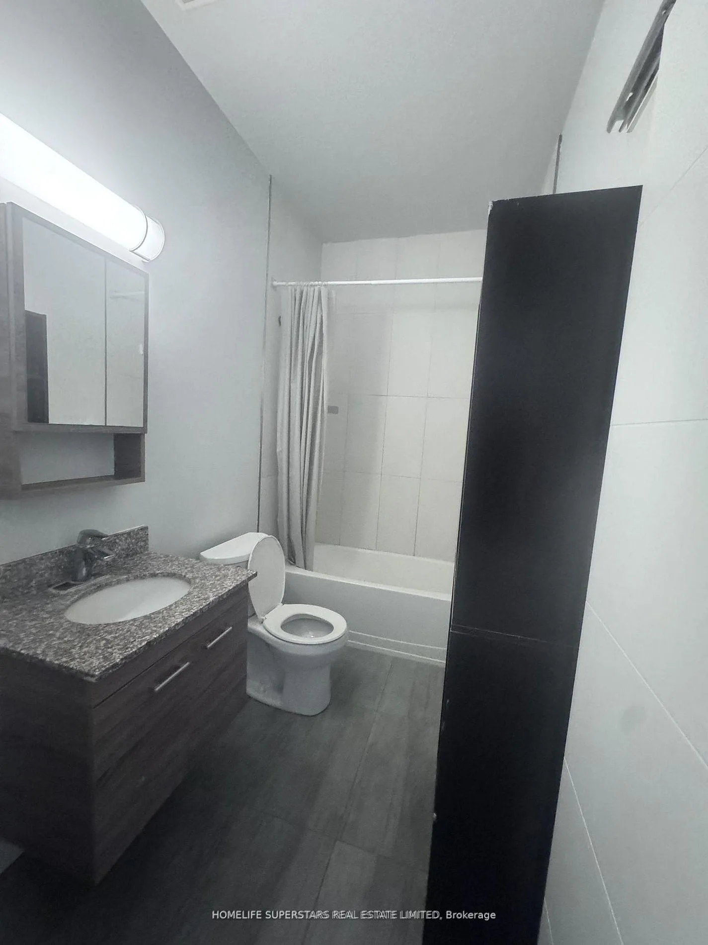 Photo 12 of Unit 406, 318 Spruce Street, Waterloo, Downtown Waterloo — HOMEH