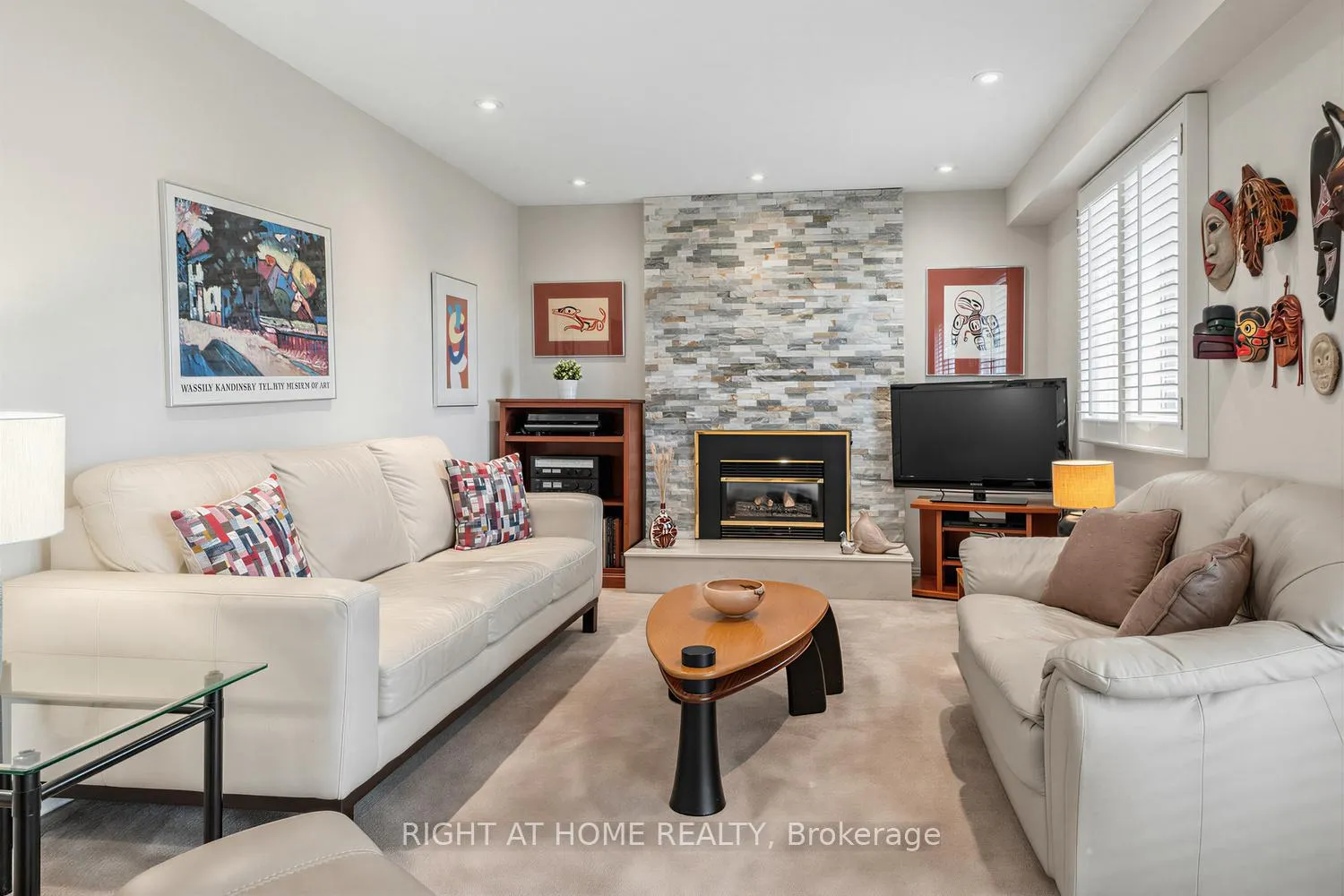 Photo 18 of 10 Parklawn Crescent, Markham, Thornlea — HOMEH