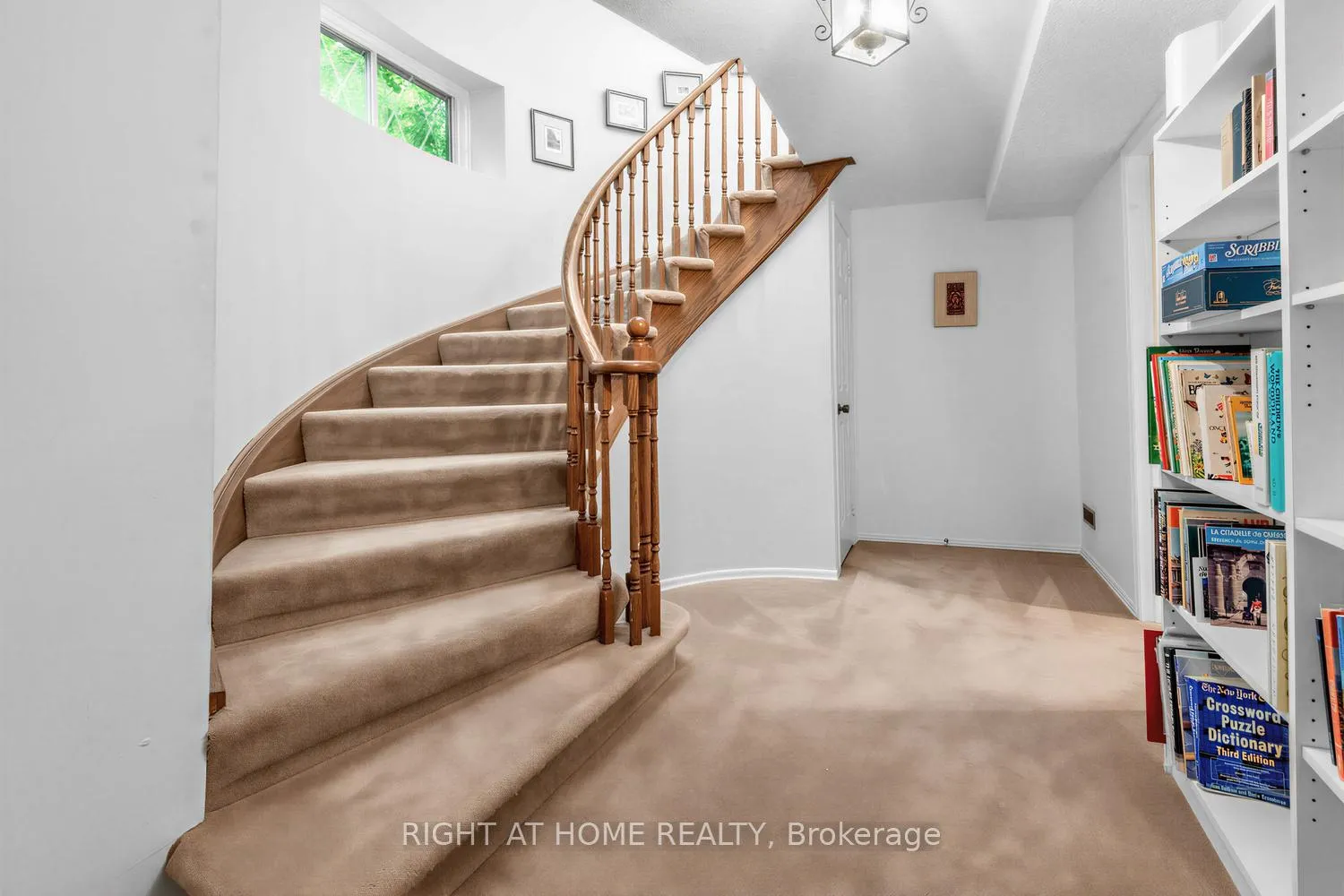 Photo 33 of 10 Parklawn Crescent, Markham, Thornlea — HOMEH