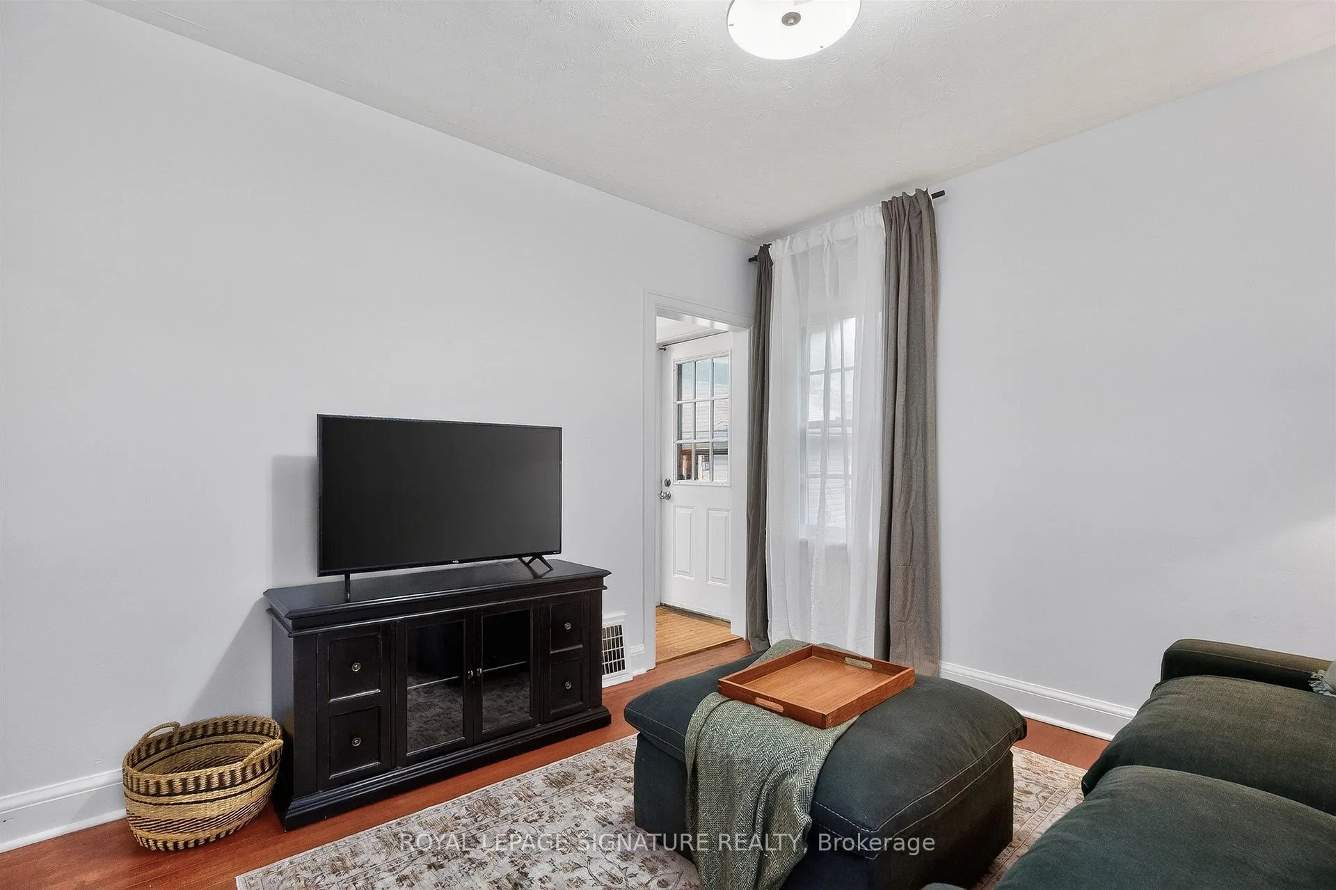 Photo 13 of 52 Dane Street, Kitchener — HOMEH