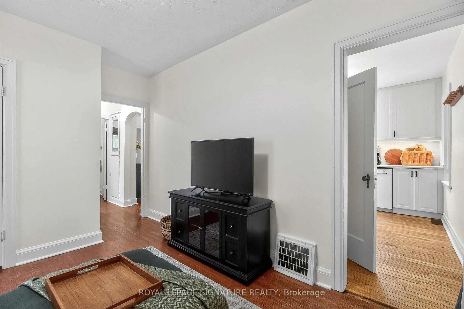 Photo 14 of 52 Dane Street, Kitchener — HOMEH