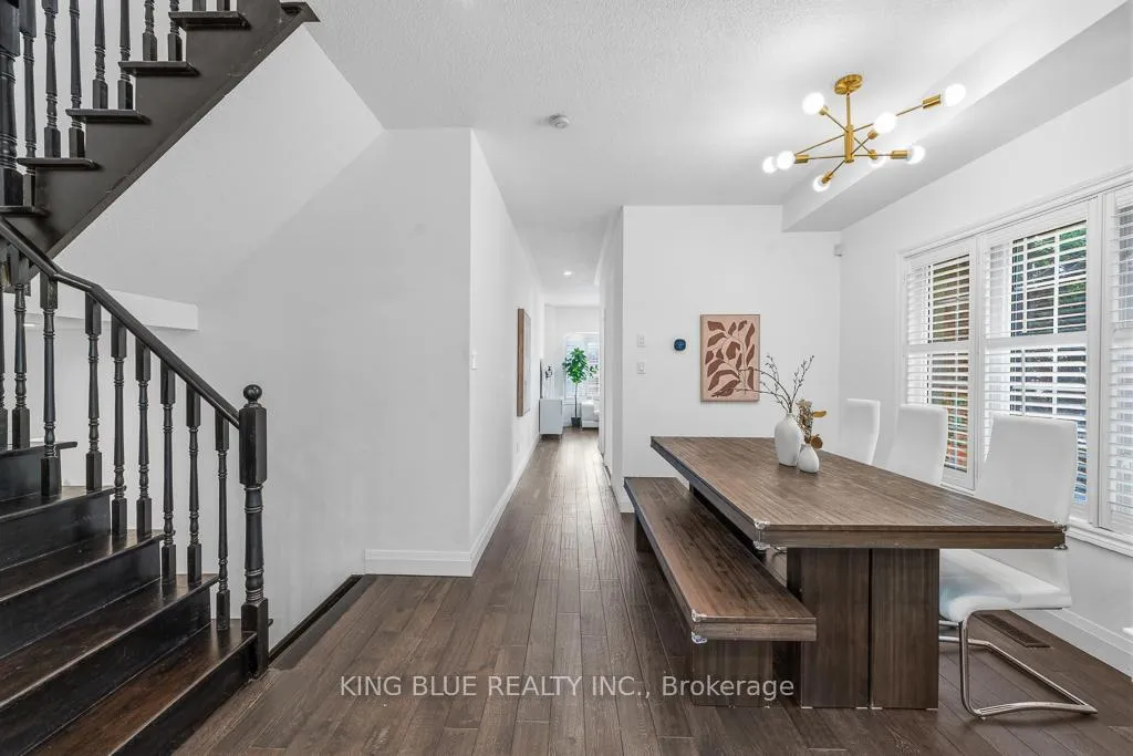 Photo 21 of 26 Lander Crescent, Vaughan, Patterson — HOMEH