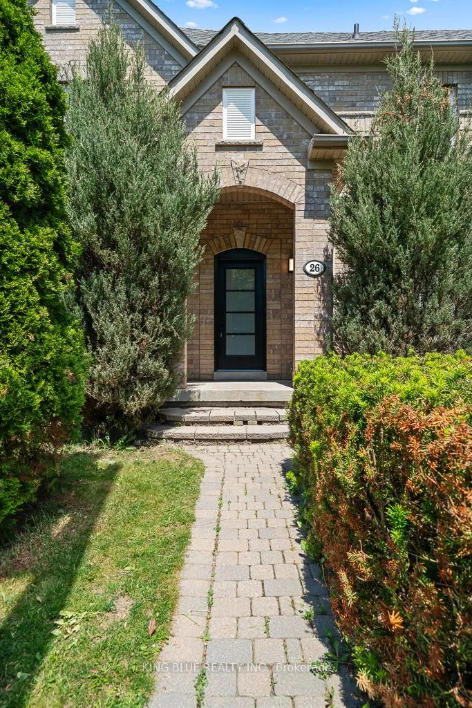 Photo 9 of 26 Lander Crescent, Vaughan, Patterson — HOMEH