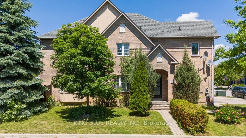 Photo 2 of 26 Lander Crescent, Vaughan, Patterson — HOMEH