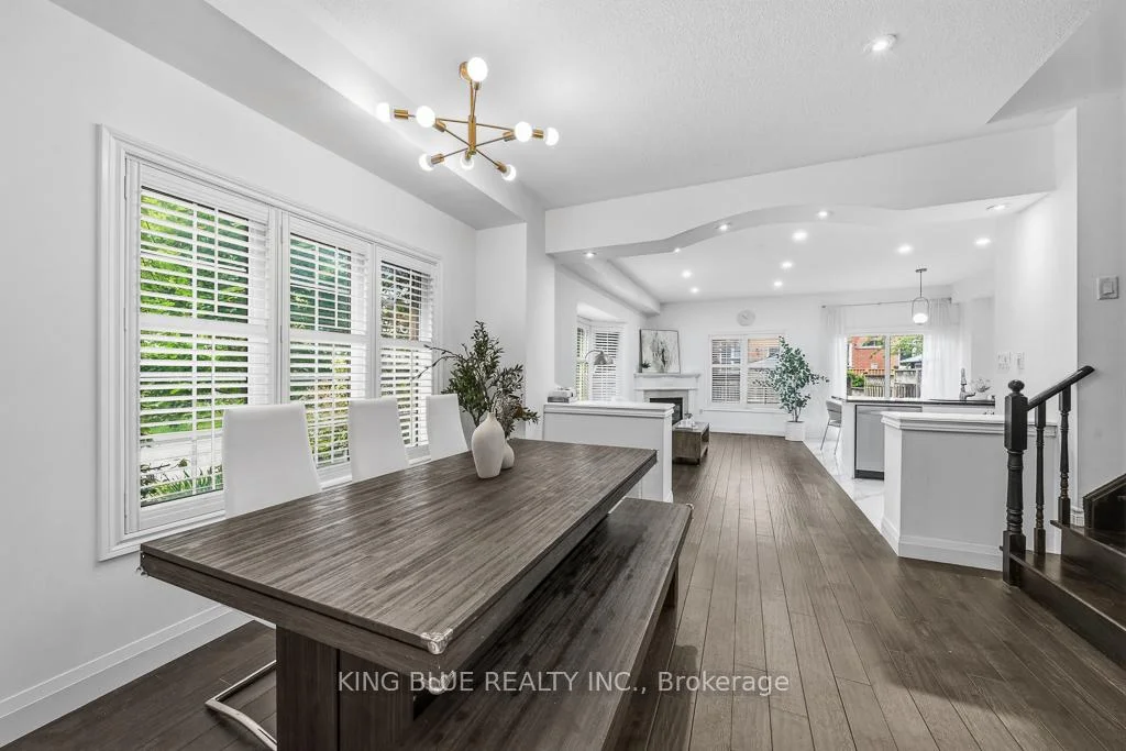 Photo 35 of 26 Lander Crescent, Vaughan, Patterson — HOMEH