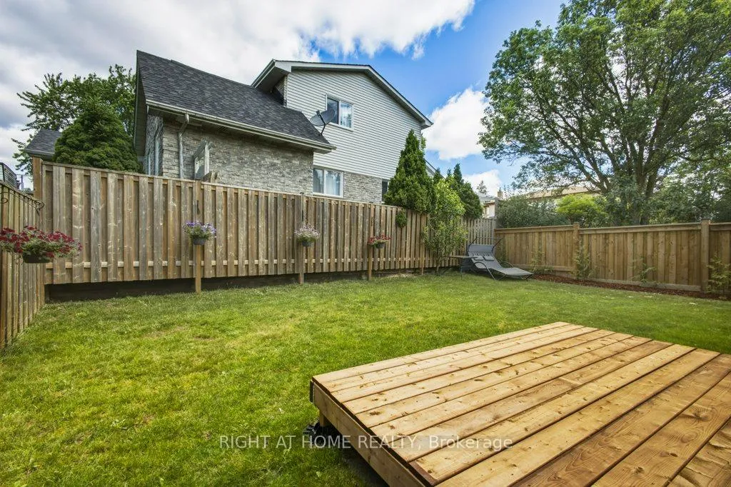 Photo 26 of 1033 Birchwood Drive, Newmarket, Gorham-College Manor — HOMEH