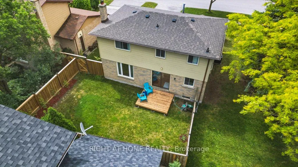 Photo 29 of 1033 Birchwood Drive, Newmarket, Gorham-College Manor — HOMEH