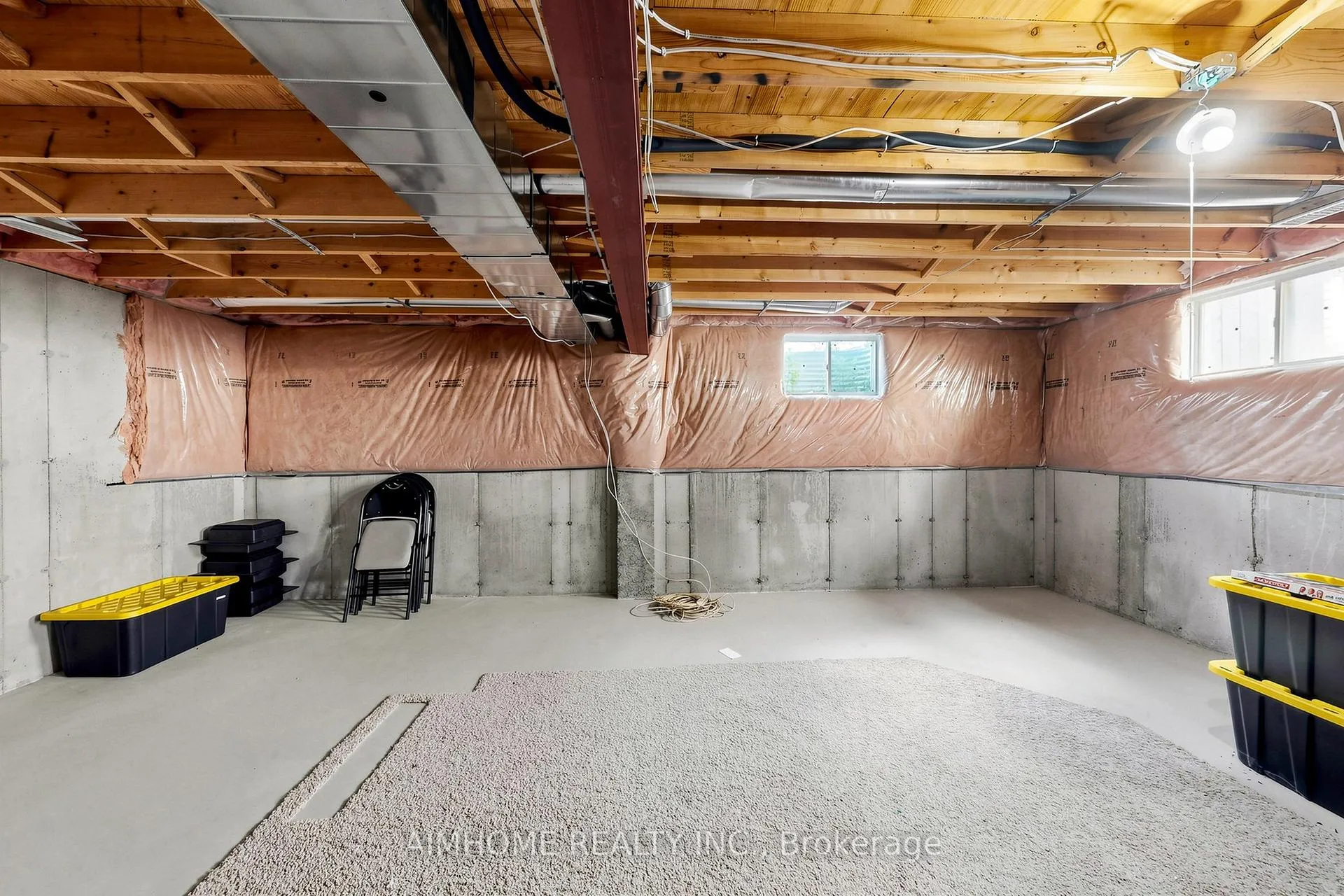 Photo 35 of 205 Huck Crescent, Kitchener, Highland West — HOMEH