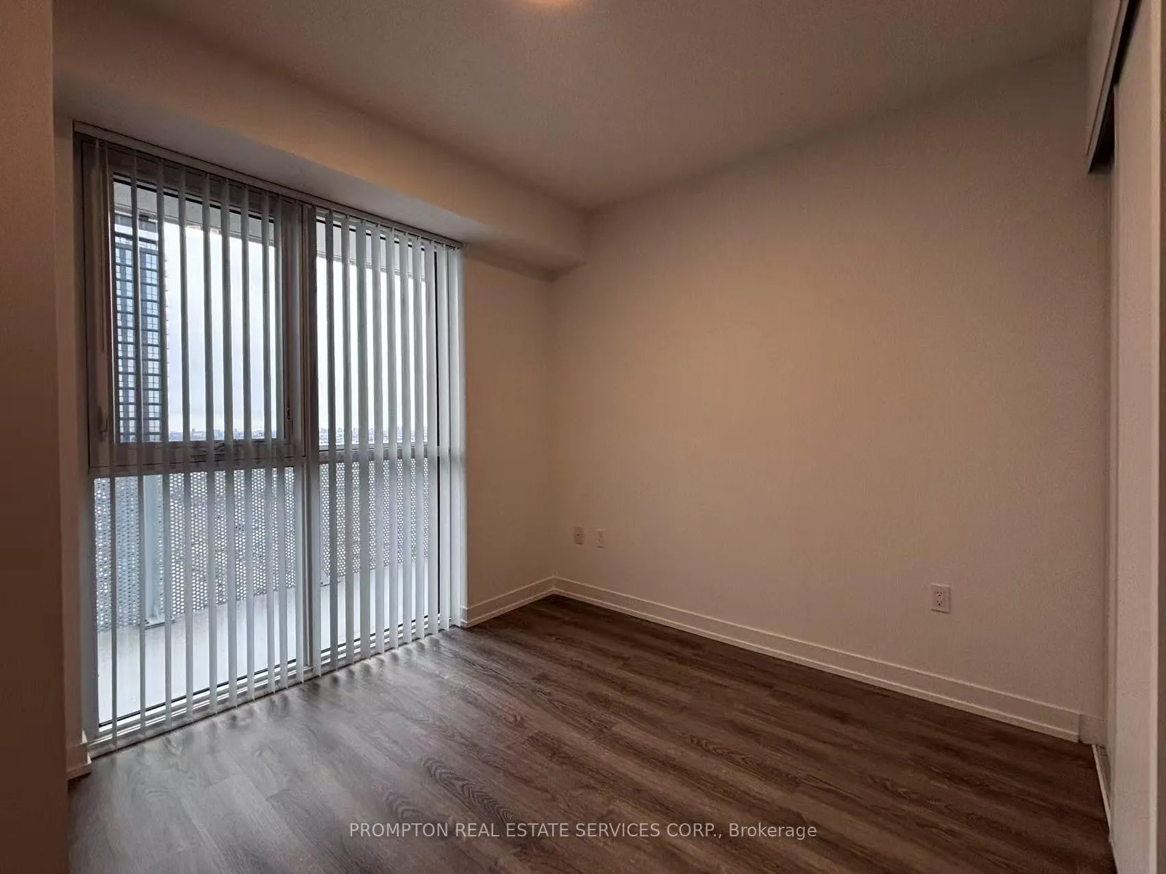 Photo 9 of Unit 3517, 195 Commerce Street, Vaughan, Vaughan Corporate Centre — HOMEH