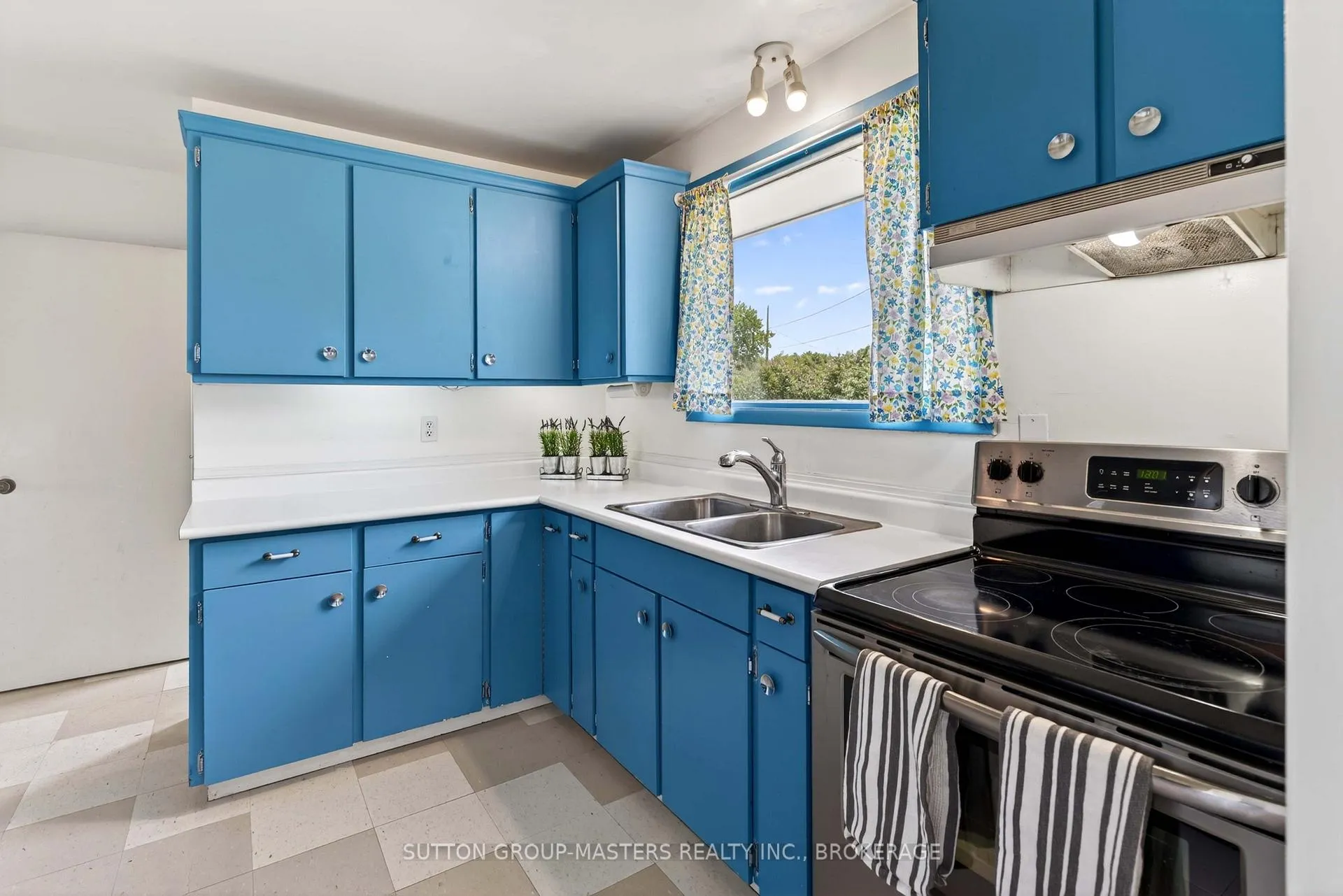 Photo 7 of 735 Moira Road, Centre Hastings — HOMEH