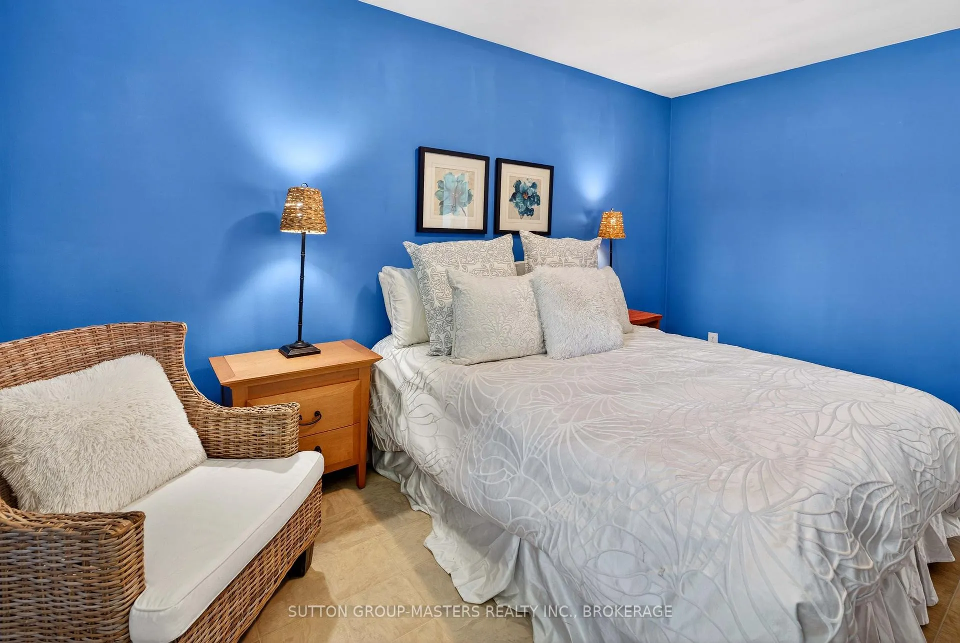 Photo 18 of 118 Orchard Drive, Belleville, Belleville Ward — HOMEH