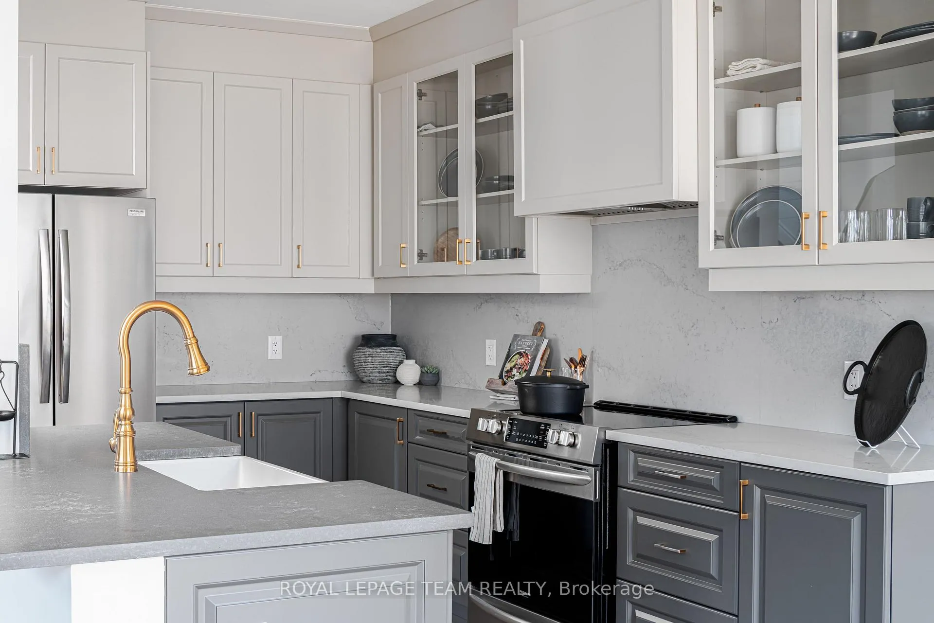 Photo 3 of 987 Depencier Drive, North Grenville, North Grenville Twp (Kemptville South) — HOMEH