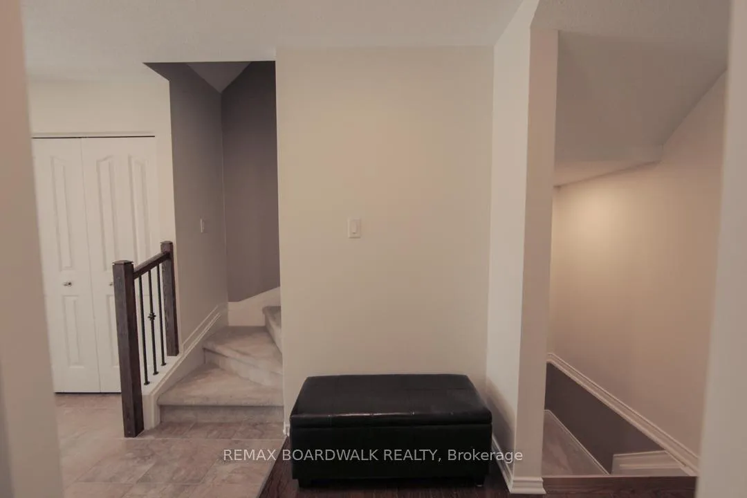 Photo 15 of 382 Citiplace Drive, Ottawa, Merivale Industrial Park/Citiplace — HOMEH