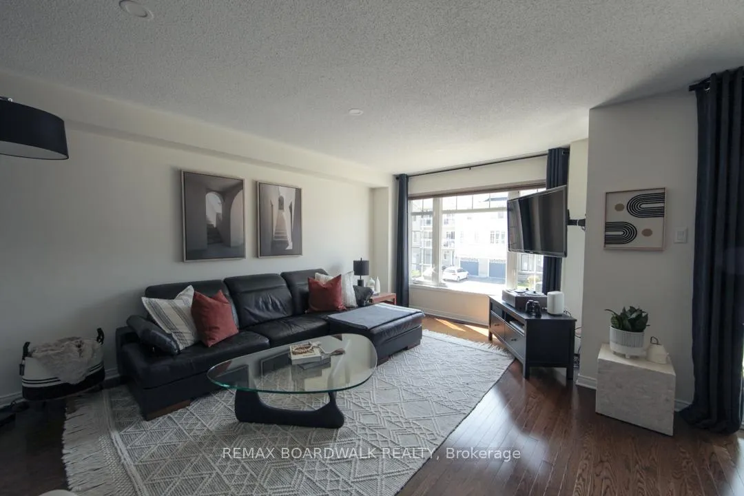 Photo 22 of 382 Citiplace Drive, Ottawa, Merivale Industrial Park/Citiplace — HOMEH