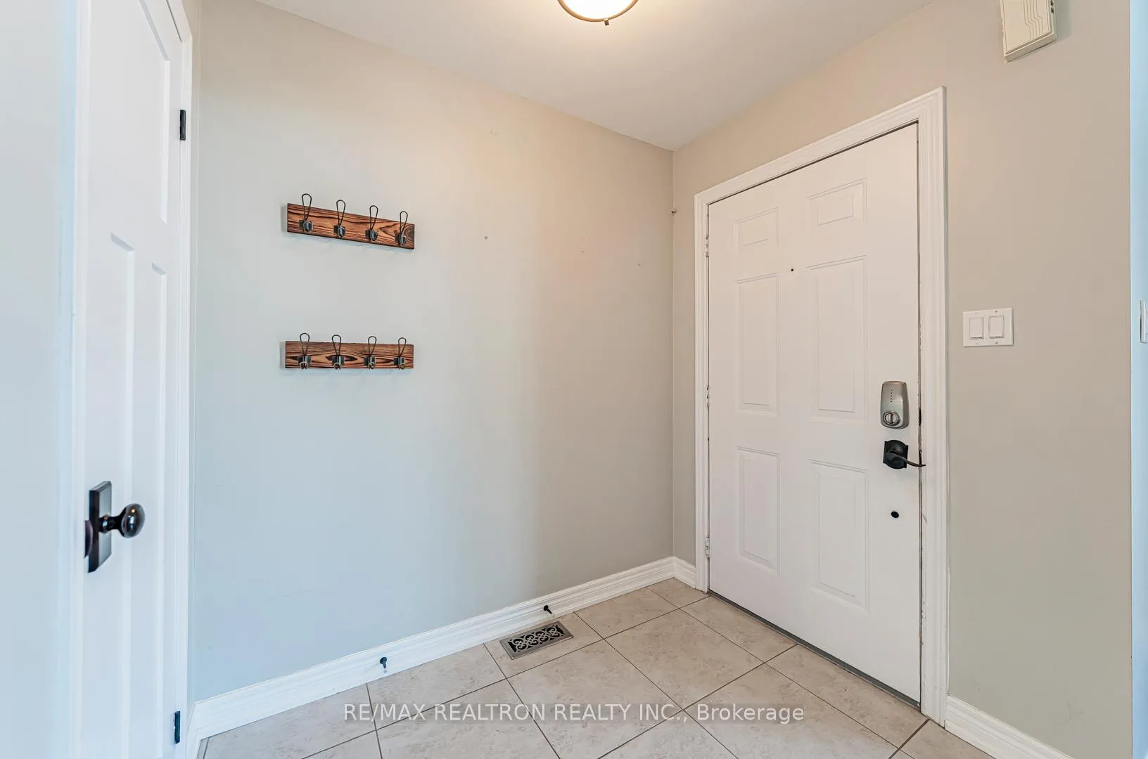 Photo 12 of Unit Main, 44 Moynahan Crescent, Ajax, South East — HOMEH