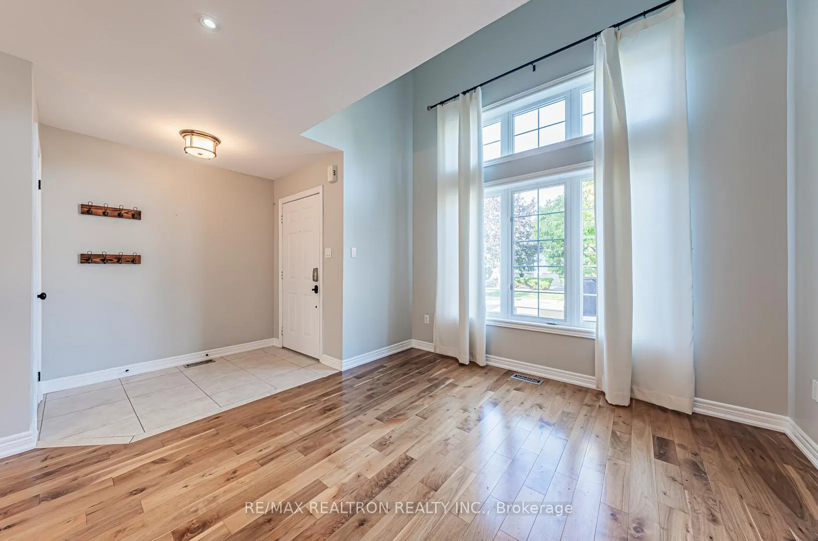 Photo 14 of Unit Main, 44 Moynahan Crescent, Ajax, South East — HOMEH