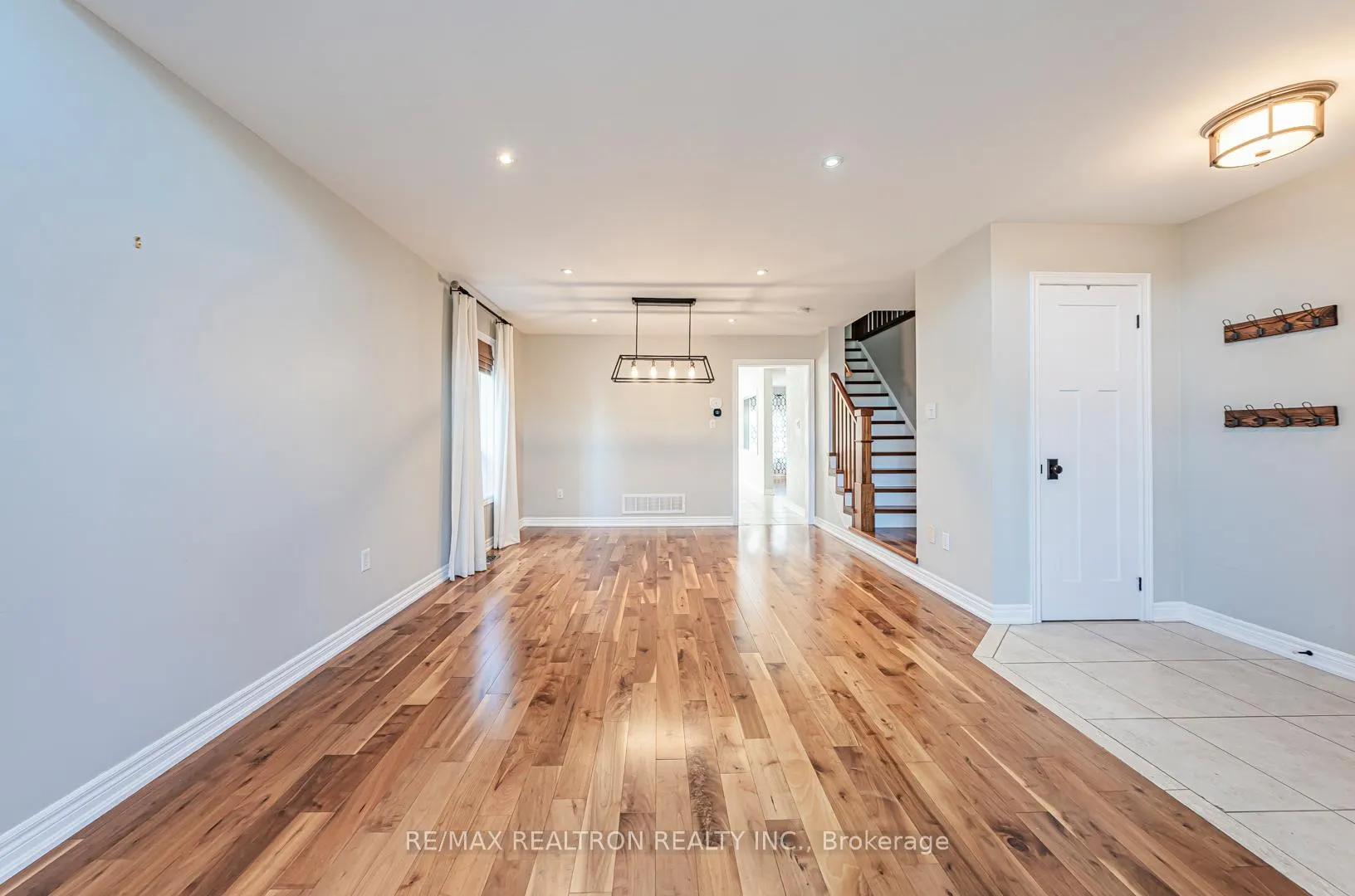 Photo 16 of Unit Main, 44 Moynahan Crescent, Ajax, South East — HOMEH