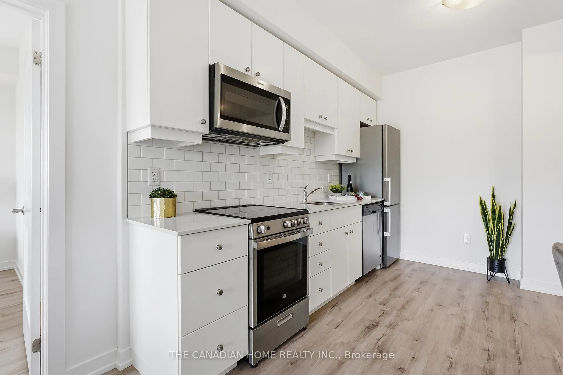 Photo 7 of Unit 405, 243 Northfield Drive E, Waterloo — HOMEH