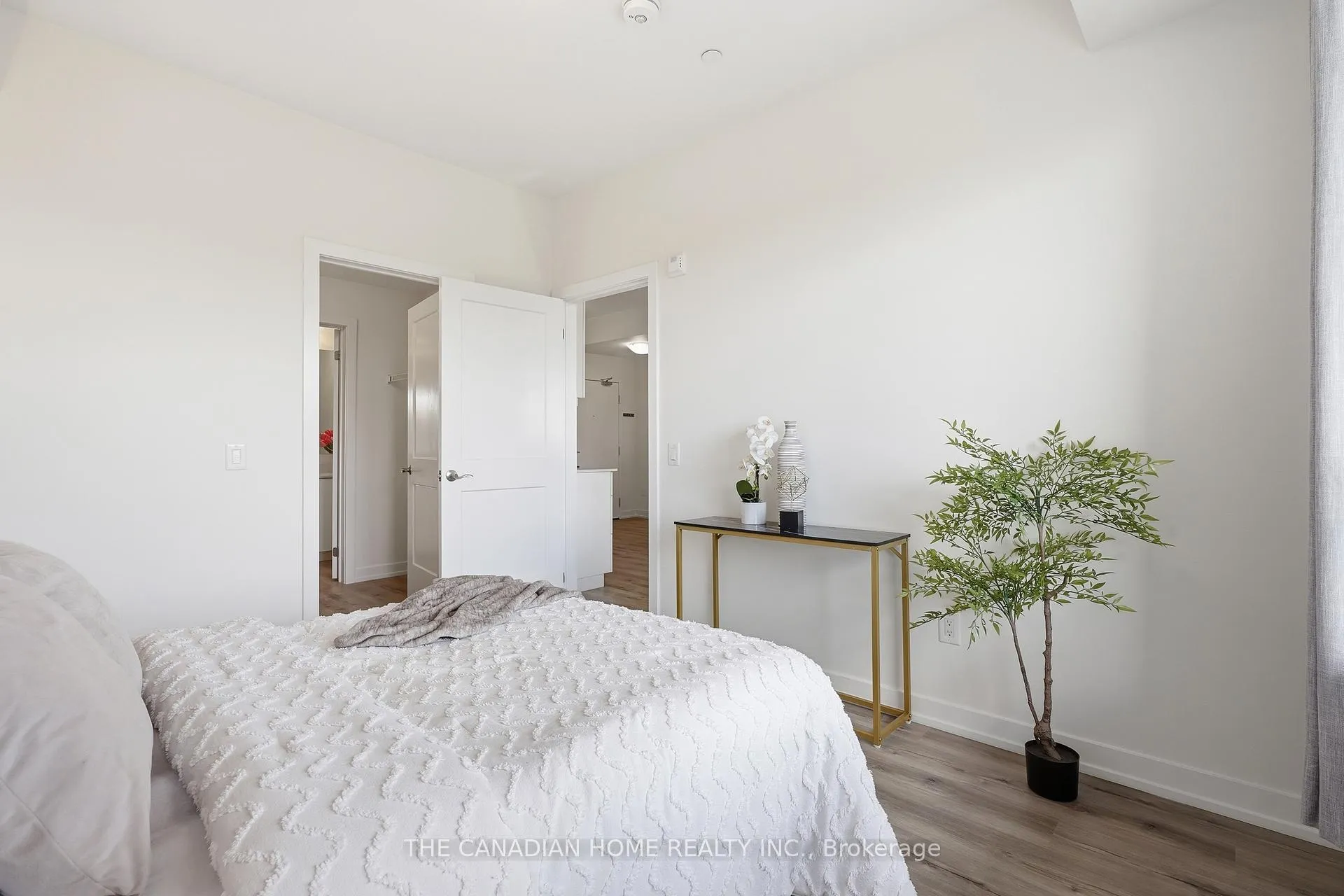 Photo 17 of Unit 405, 243 Northfield Drive E, Waterloo — HOMEH