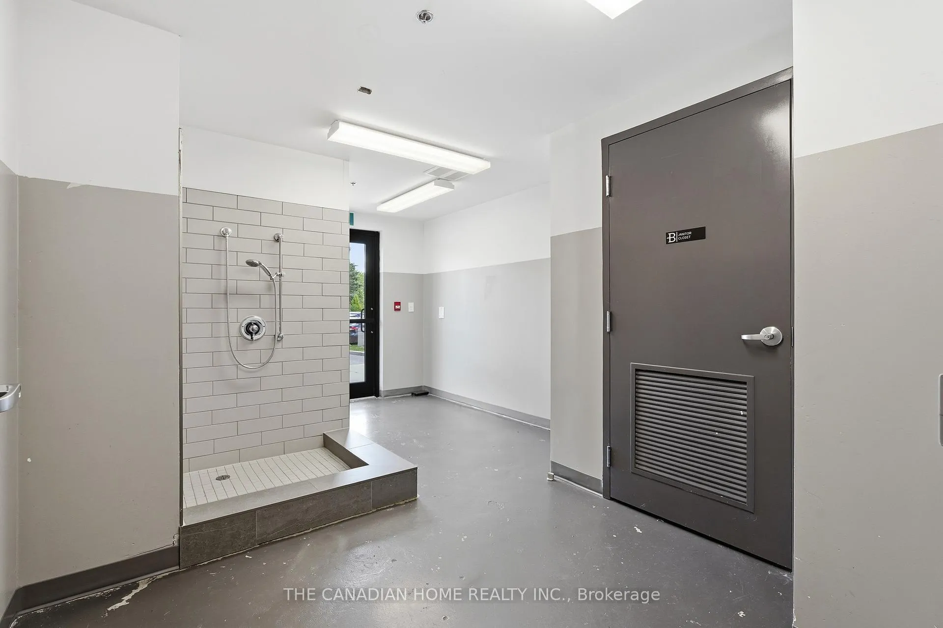 Photo 33 of Unit 405, 243 Northfield Drive E, Waterloo — HOMEH