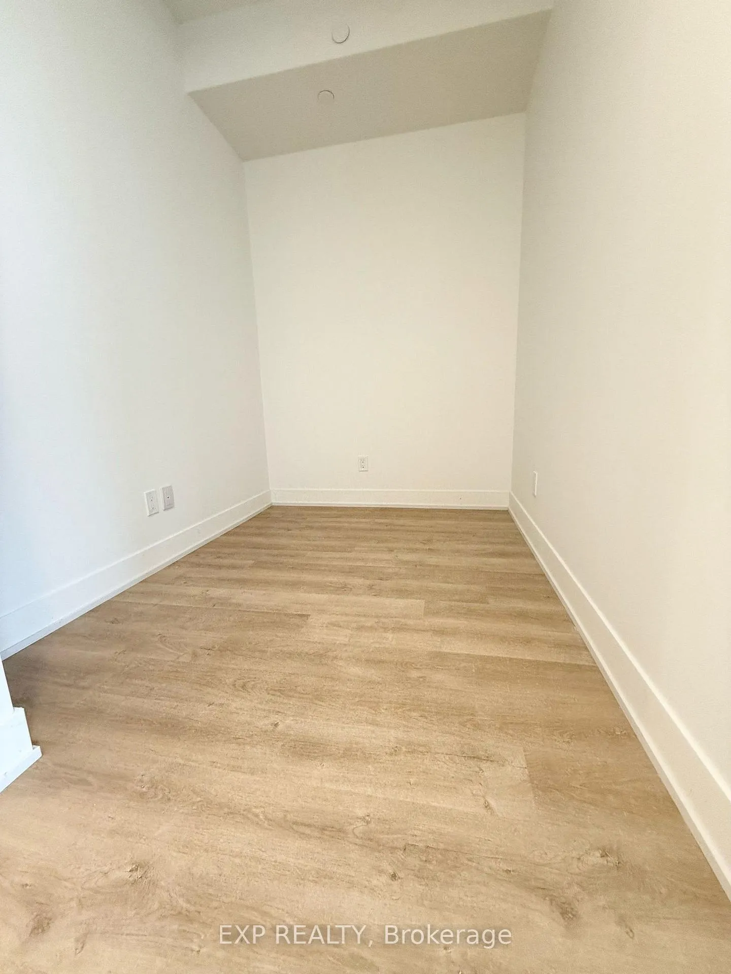 Photo 9 of Unit 1917, 56 Andre De Grasse Street, Markham, Unionville — HOMEH